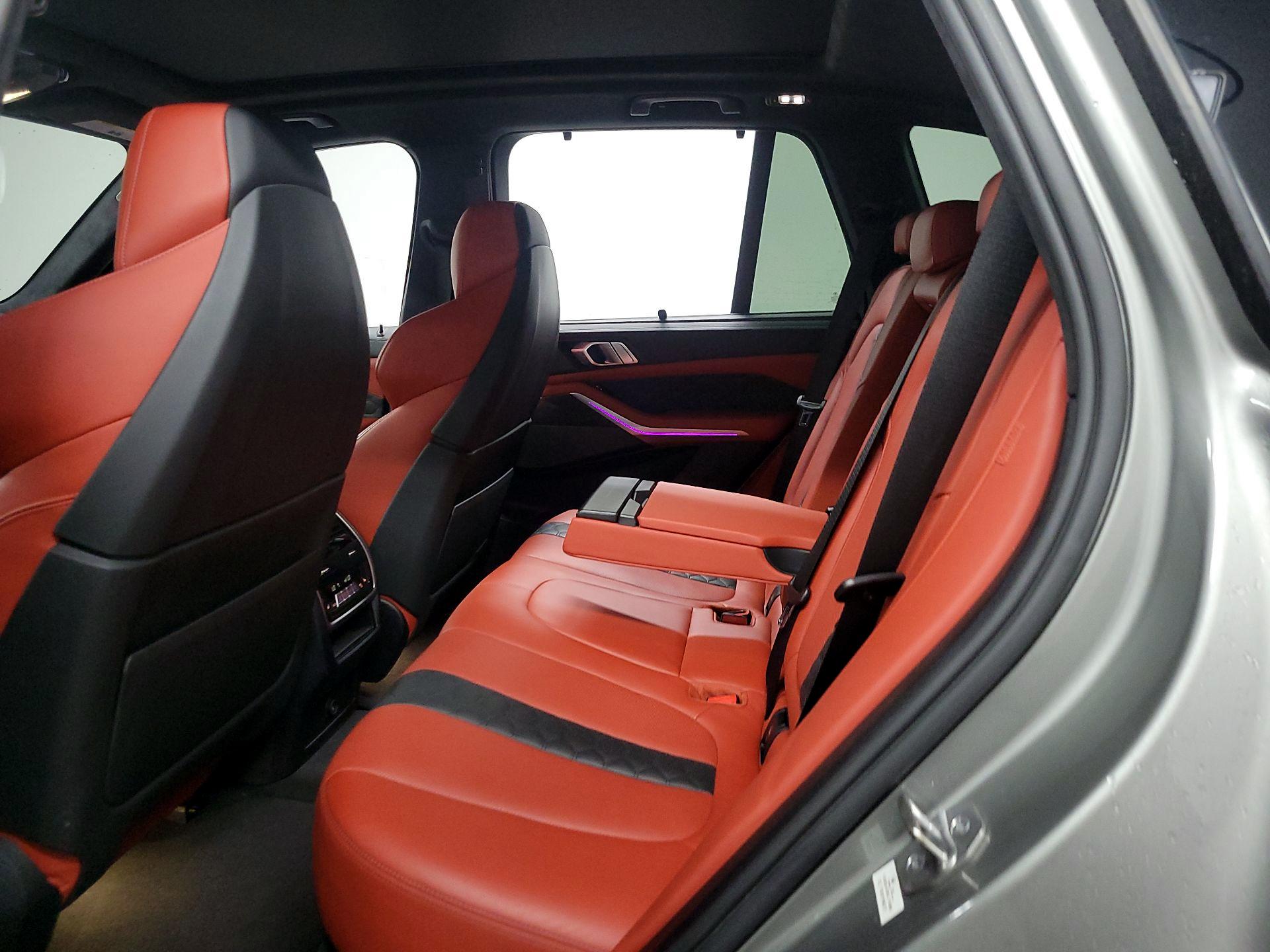 Thumbnail: 2022 BMW X5 - 17