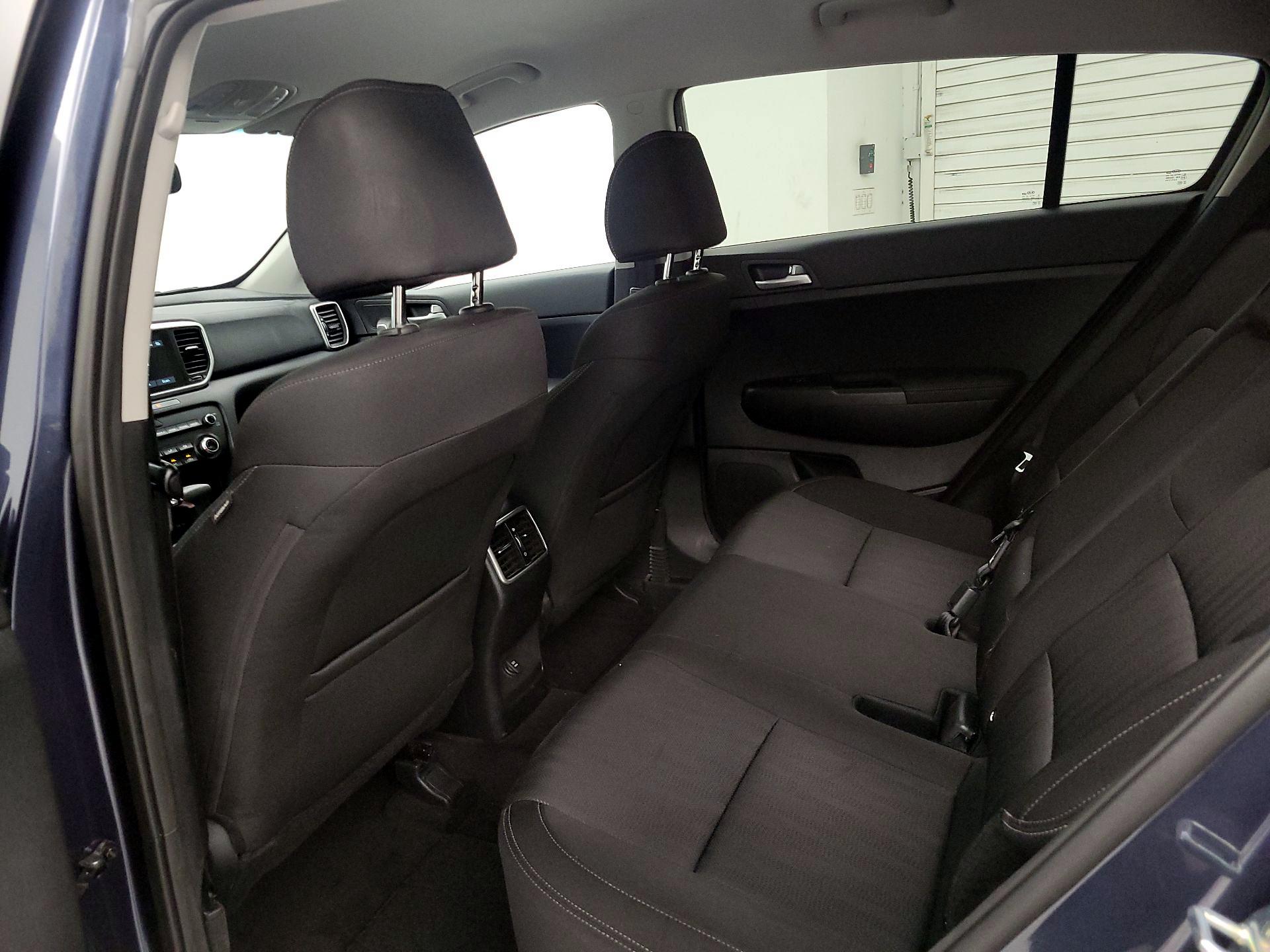 Thumbnail: 2022 Kia Sportage - 19