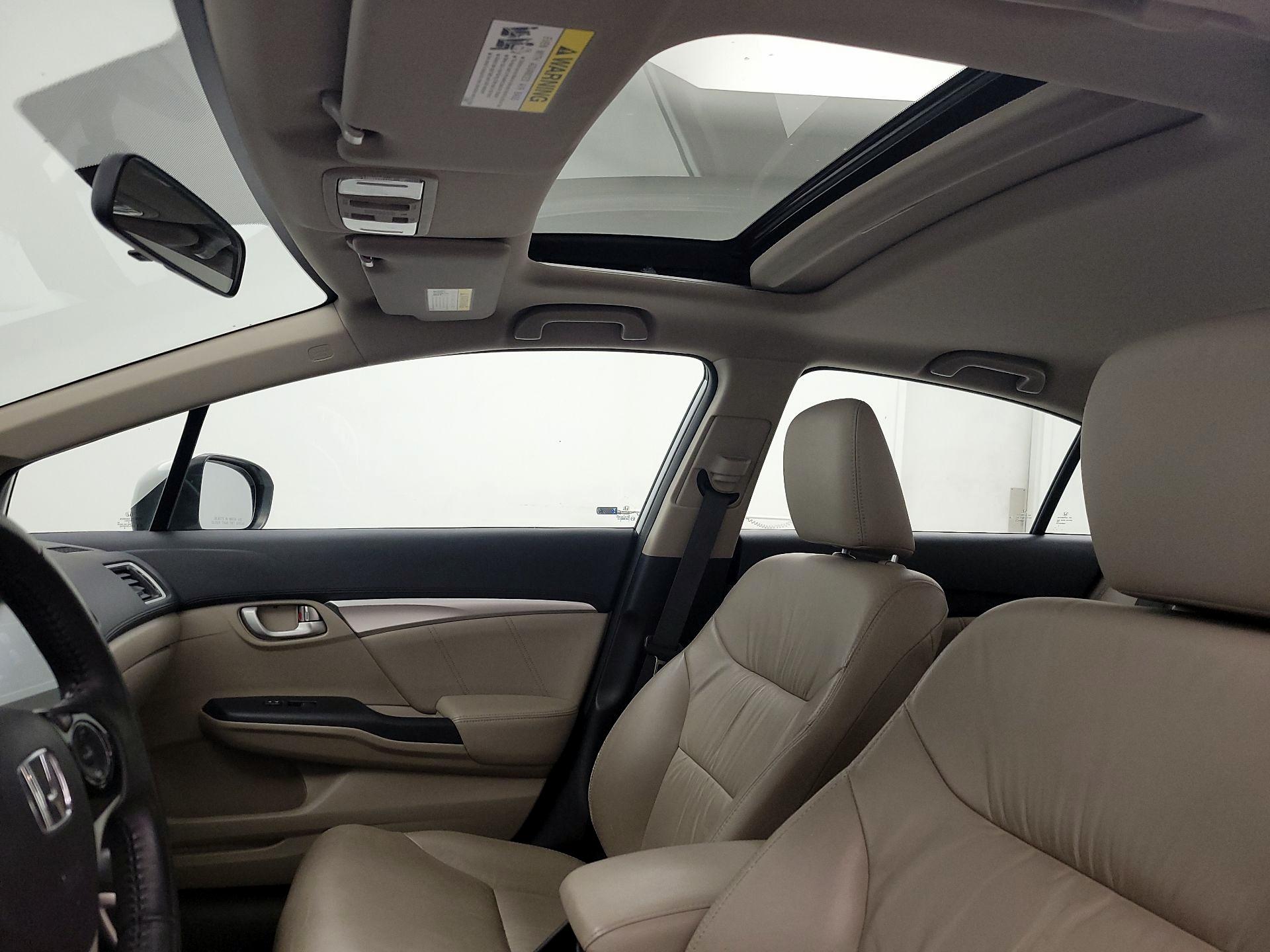 Thumbnail: 2014 Honda Civic - 18