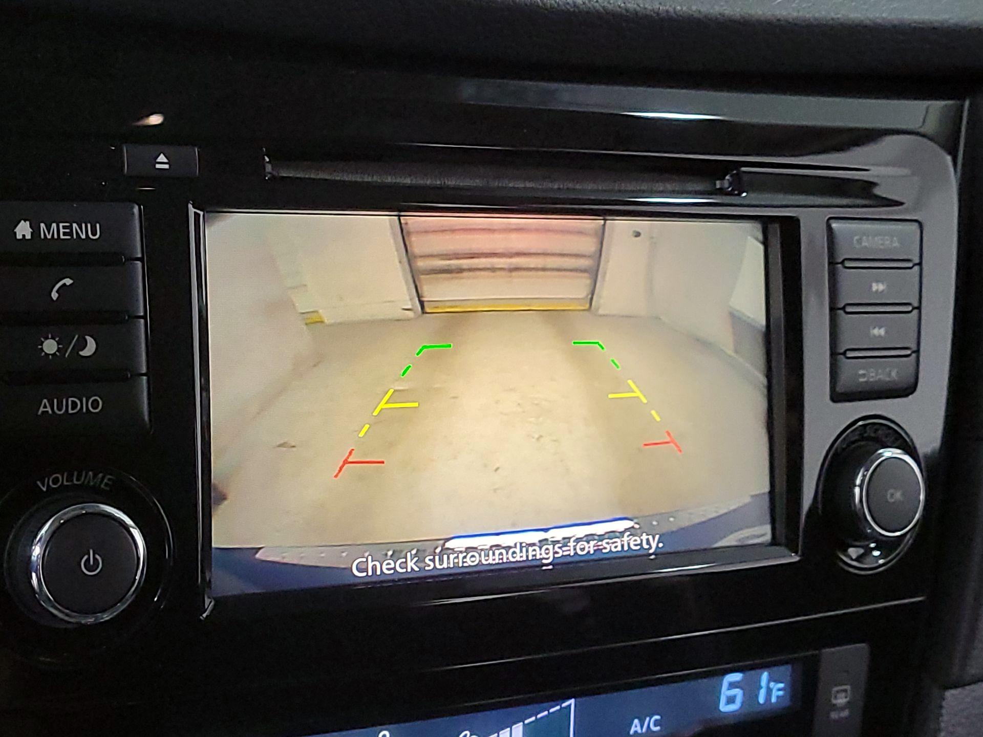 Thumbnail: 2018 Nissan Rogue - 13