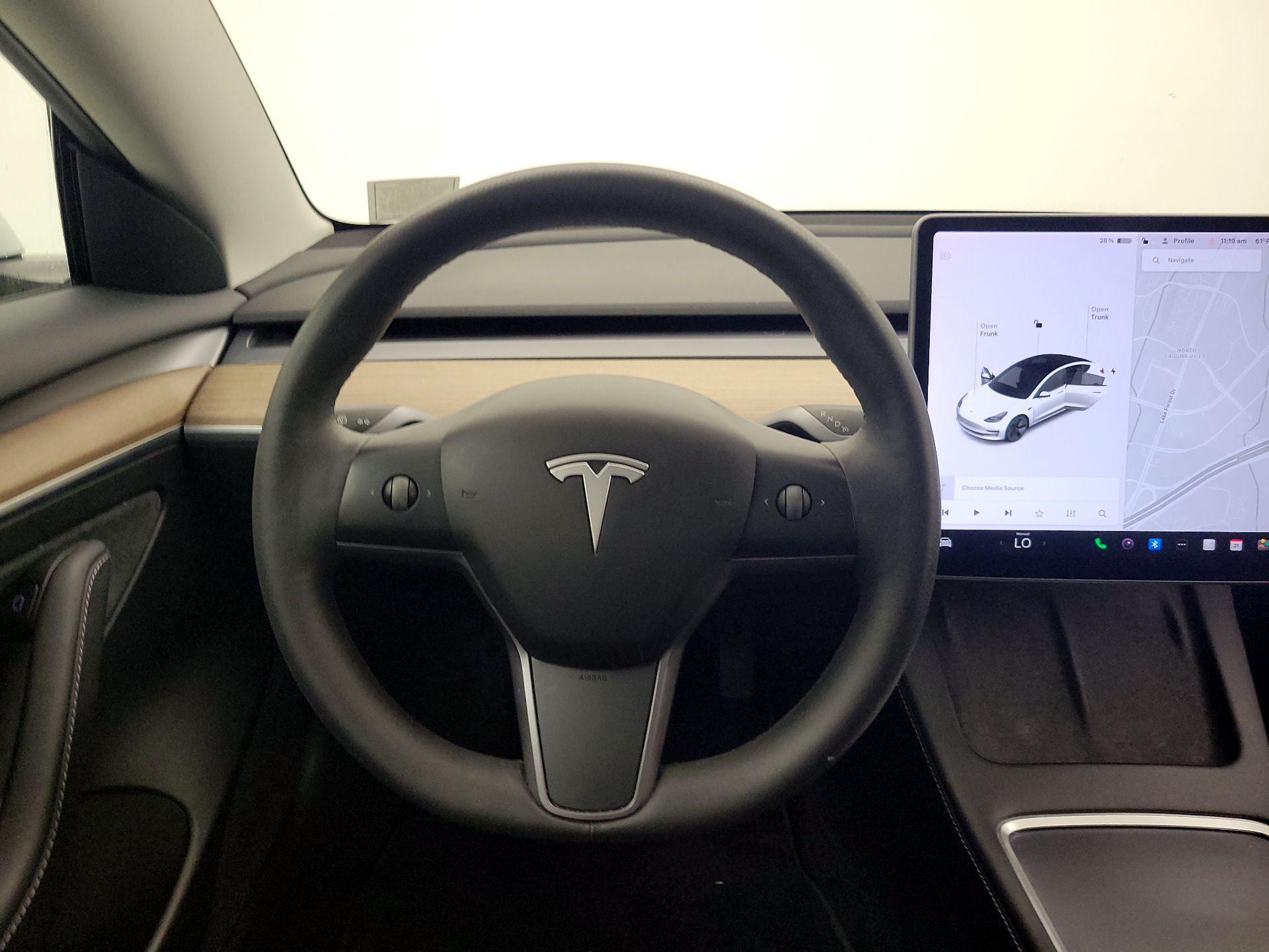 Thumbnail: 2021 Tesla Model 3 - 10