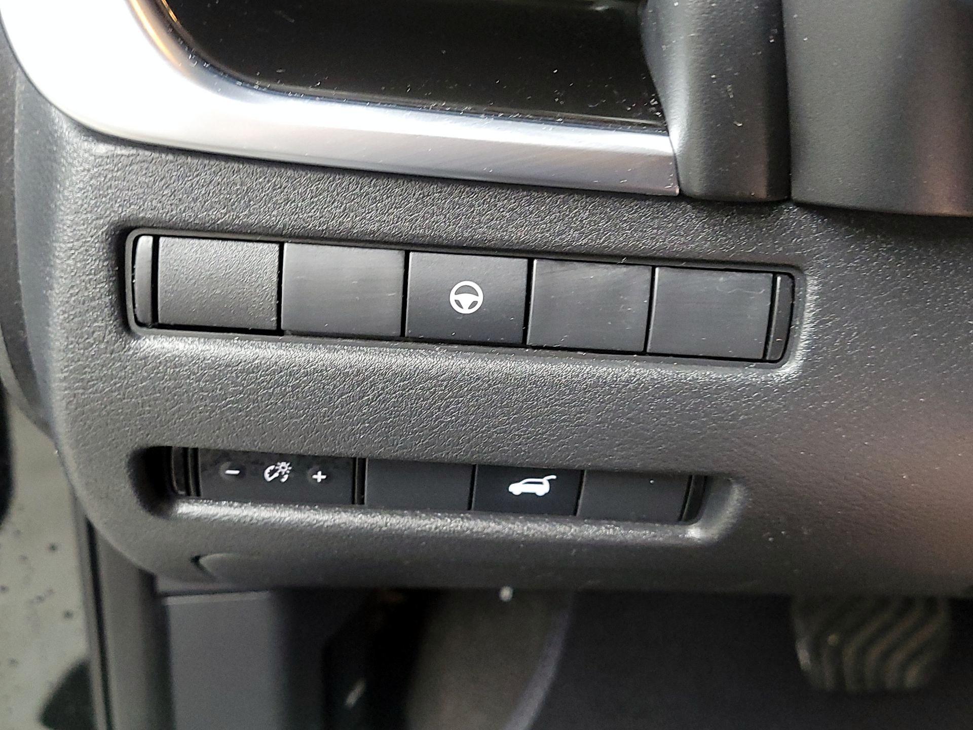 Thumbnail: 2022 Nissan Rogue - 13