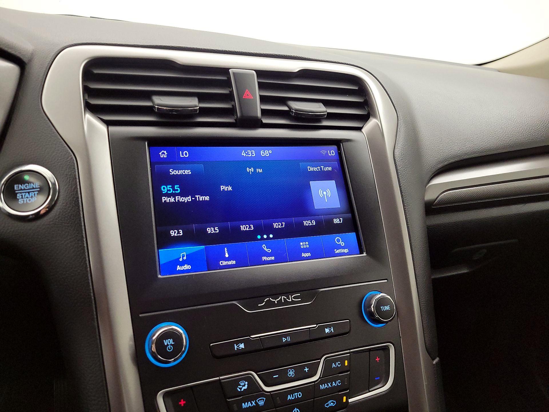 Thumbnail: 2020 Ford Fusion - 15