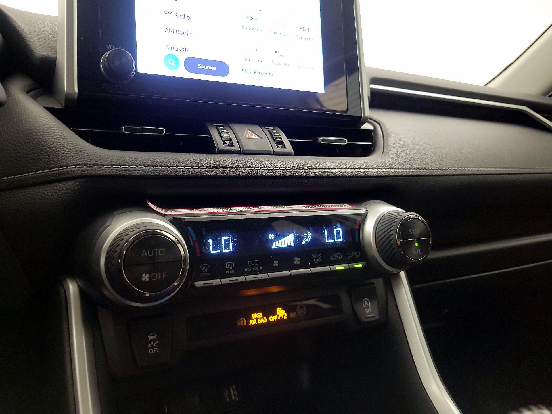 Thumbnail: 2024 Toyota RAV4 - 17