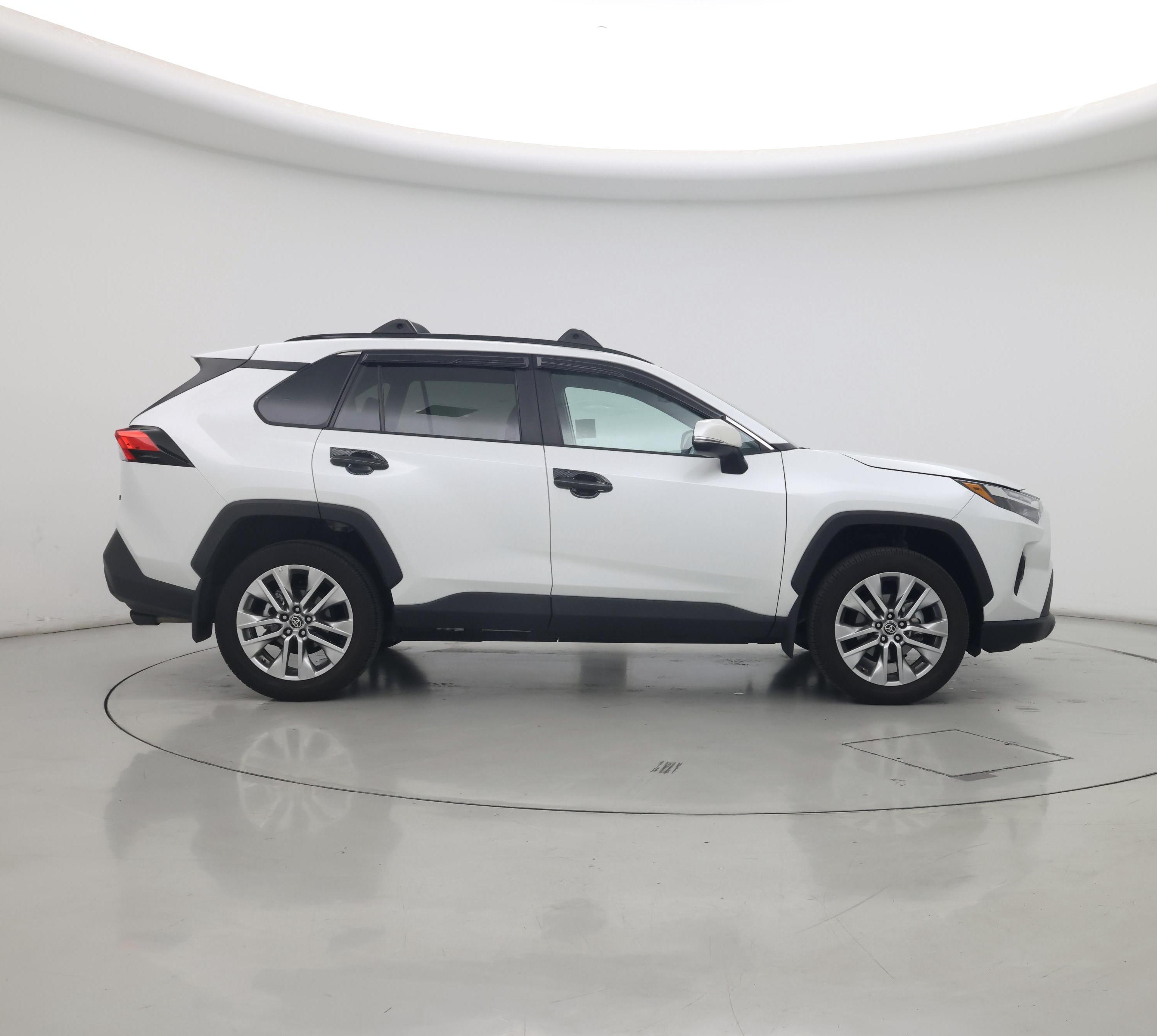 Thumbnail: 2024 Toyota RAV4 - 7