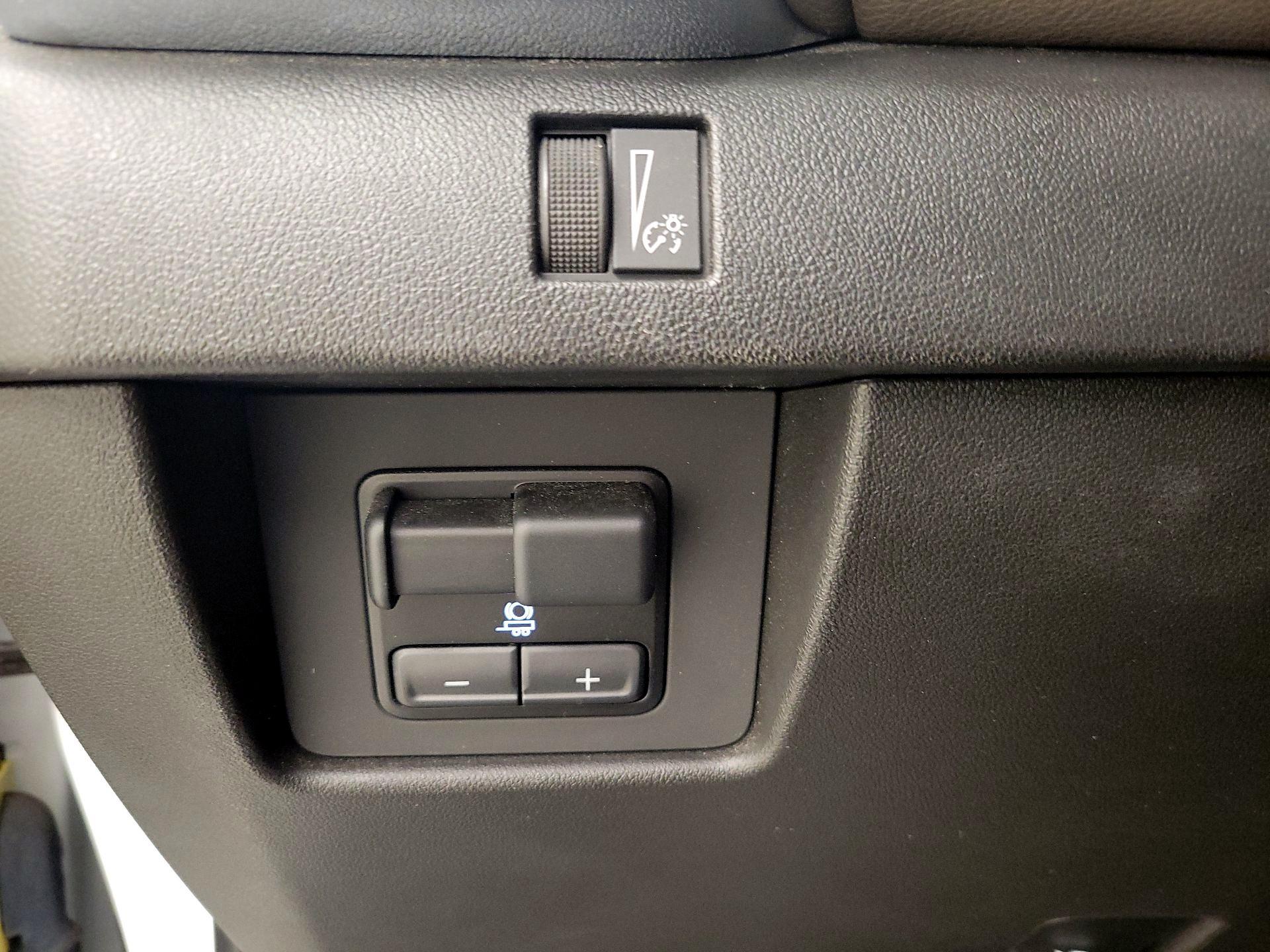 Thumbnail: 2023 GMC Canyon - 13