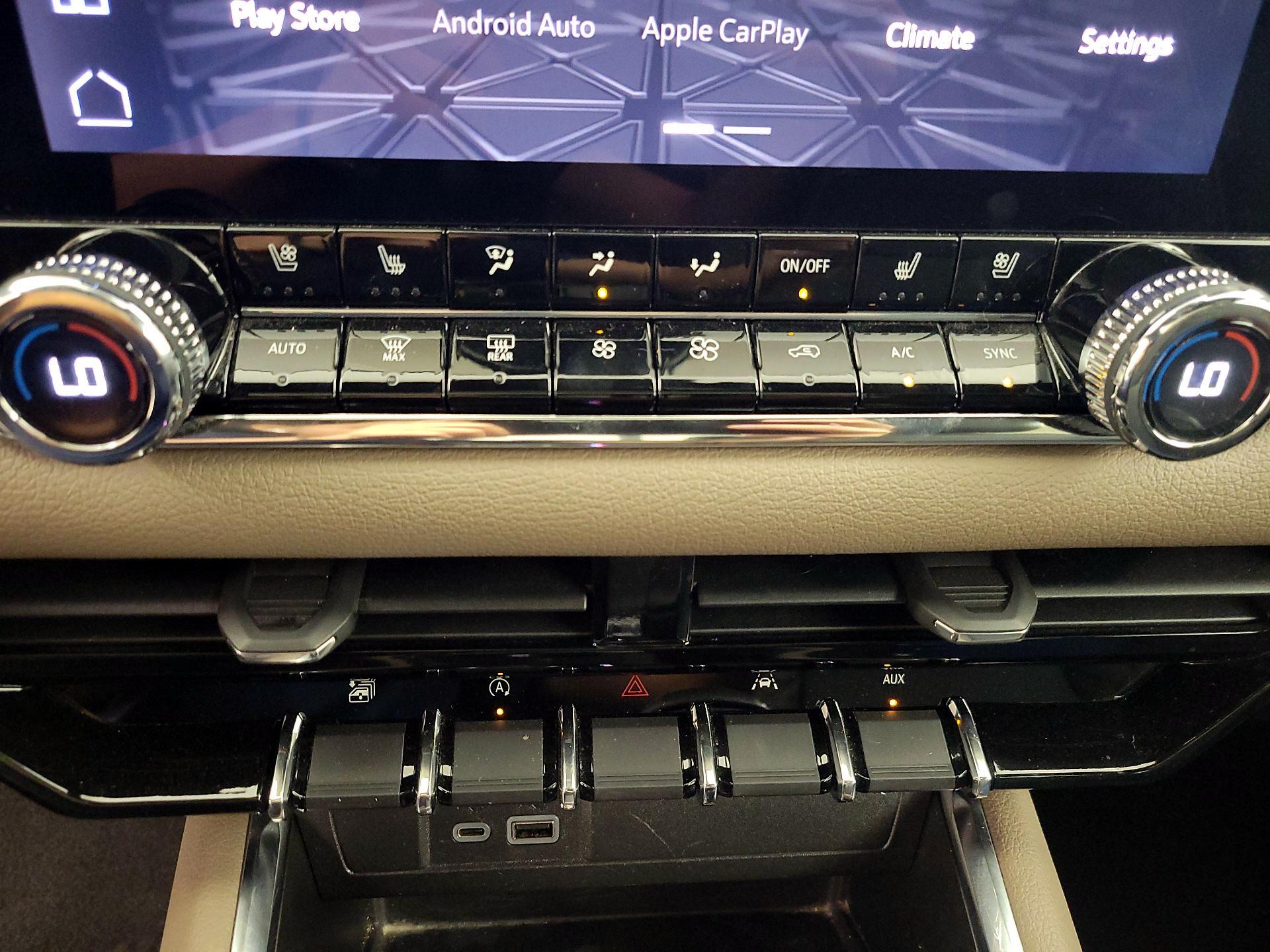 Thumbnail: 2023 GMC Canyon - 17