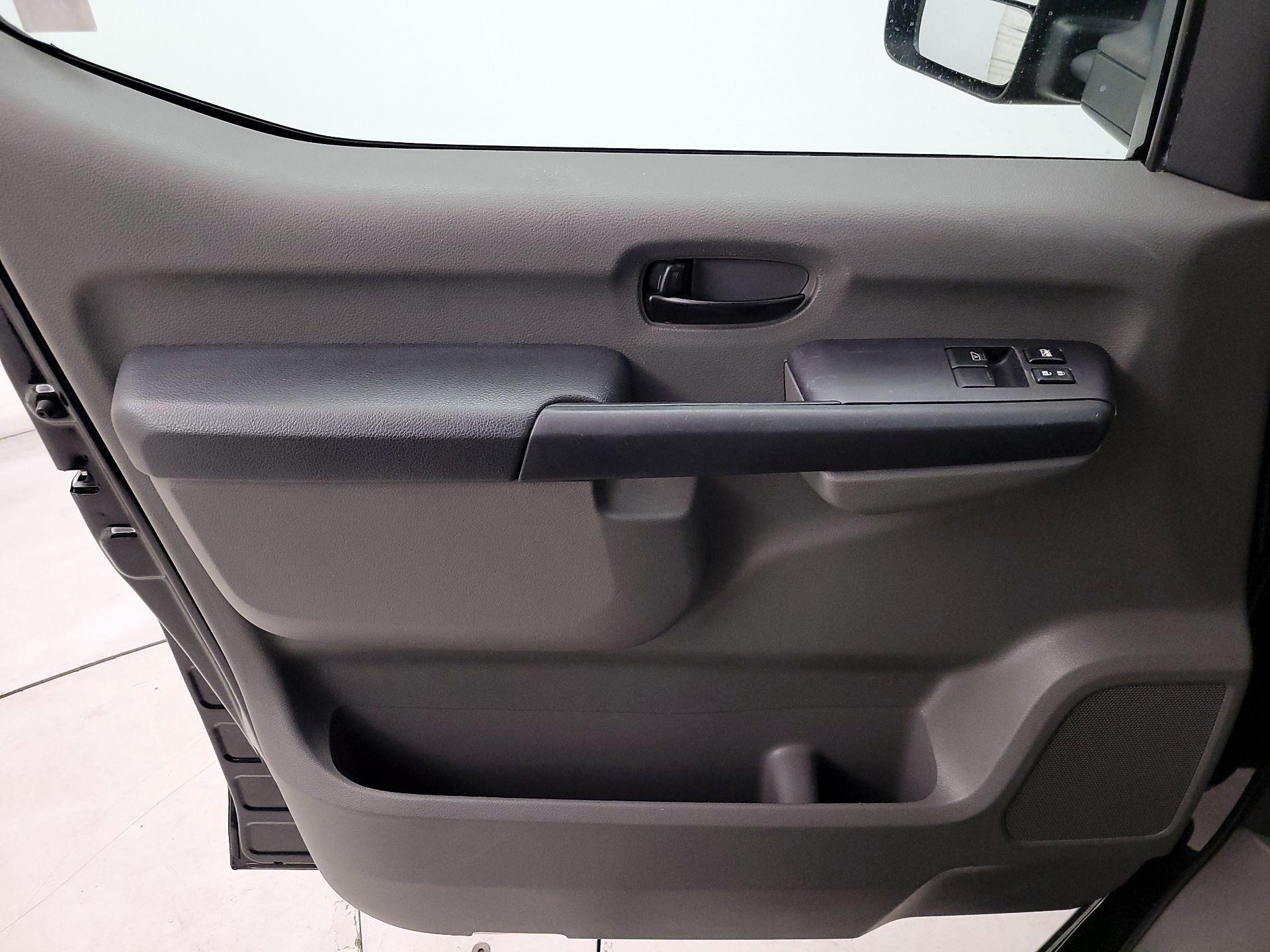 Thumbnail: 2019 Nissan NV - 12