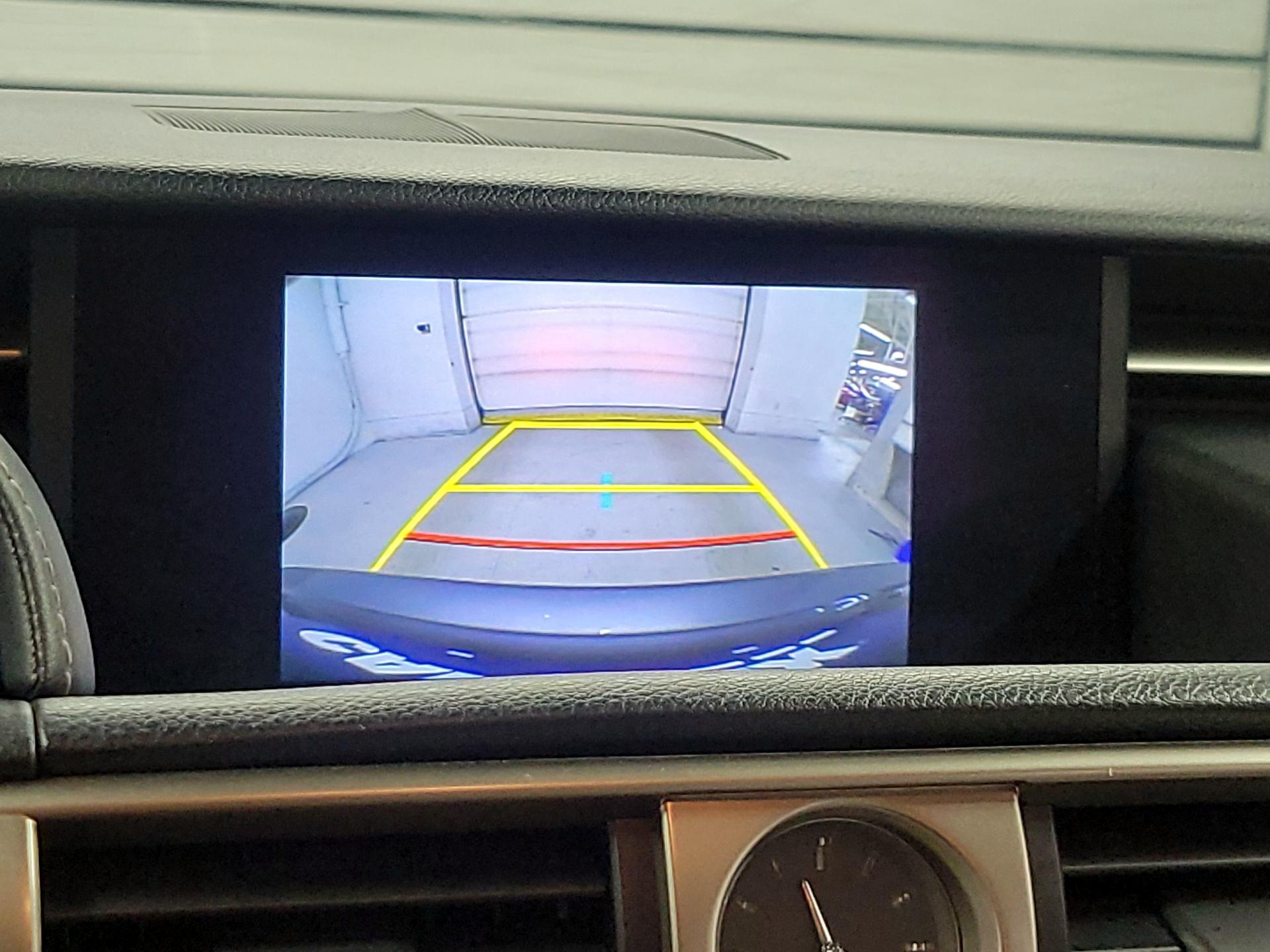 Thumbnail: 2016 Lexus IS - 13