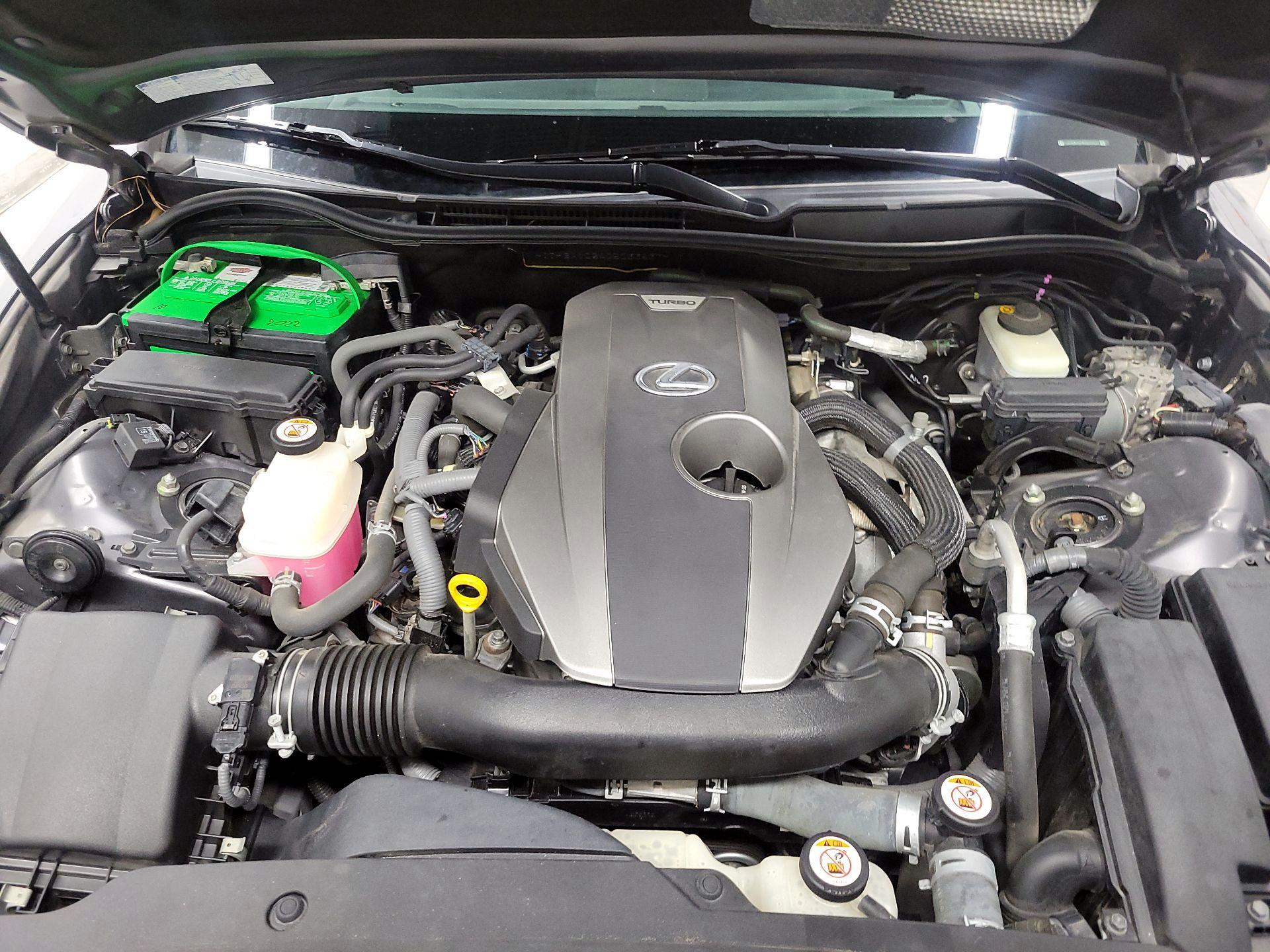 Thumbnail: 2016 Lexus IS - 19