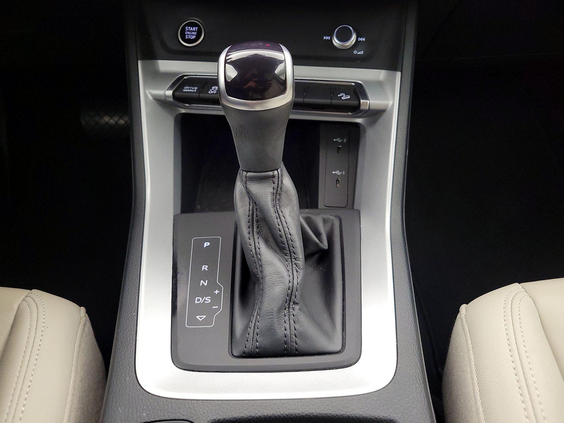 Thumbnail: 2023 Audi Q3 - 17