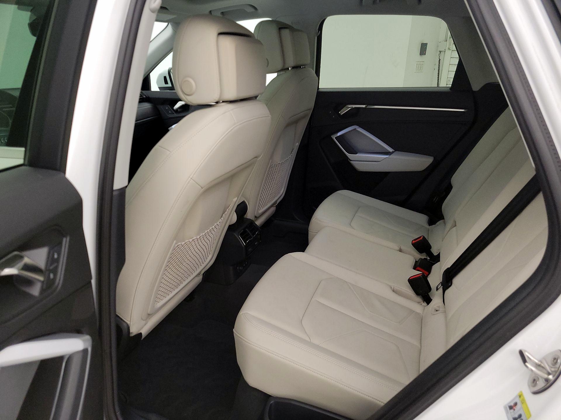 Thumbnail: 2023 Audi Q3 - 20