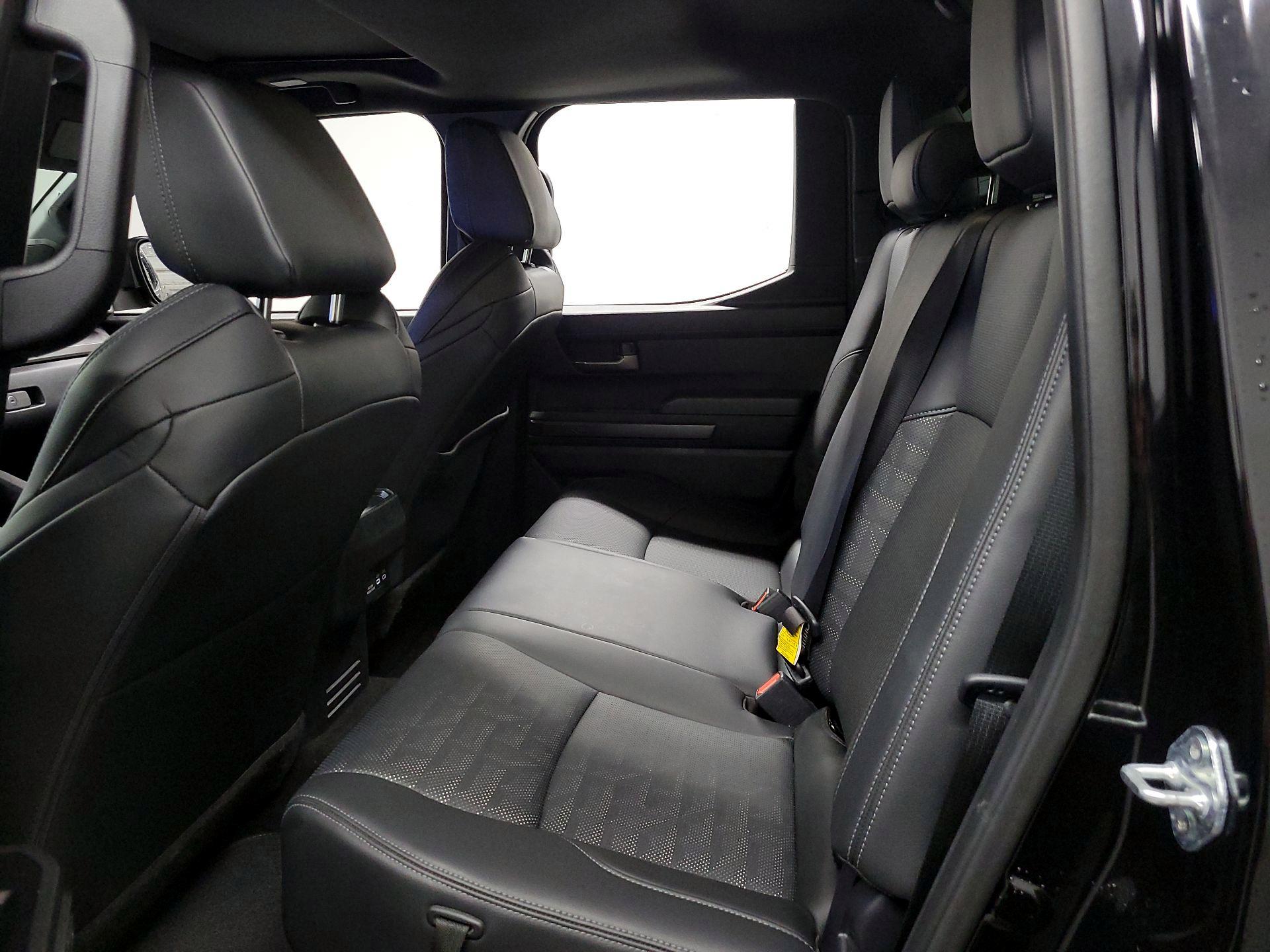 Thumbnail: 2024 Toyota Tacoma - 17