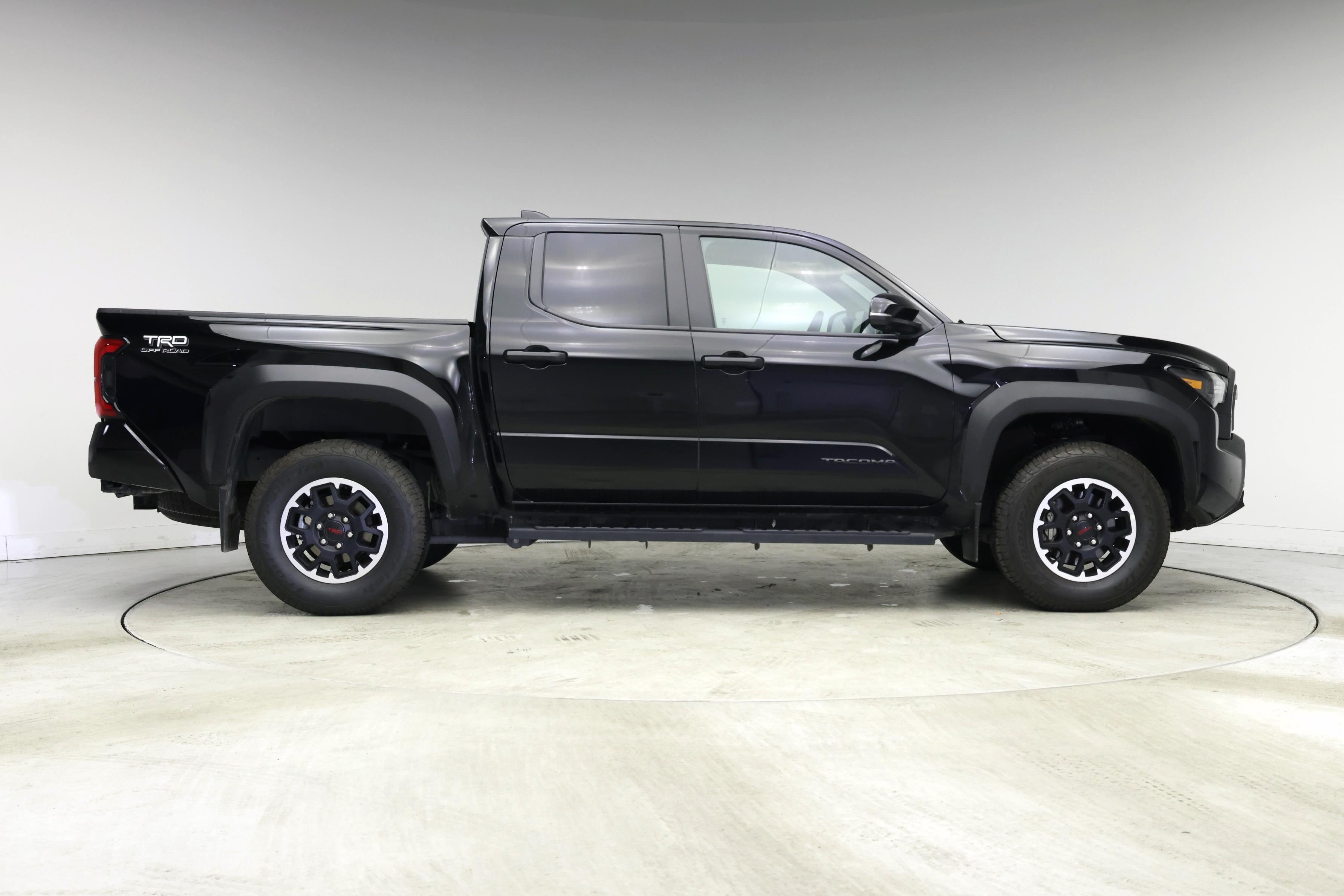Thumbnail: 2024 Toyota Tacoma - 7