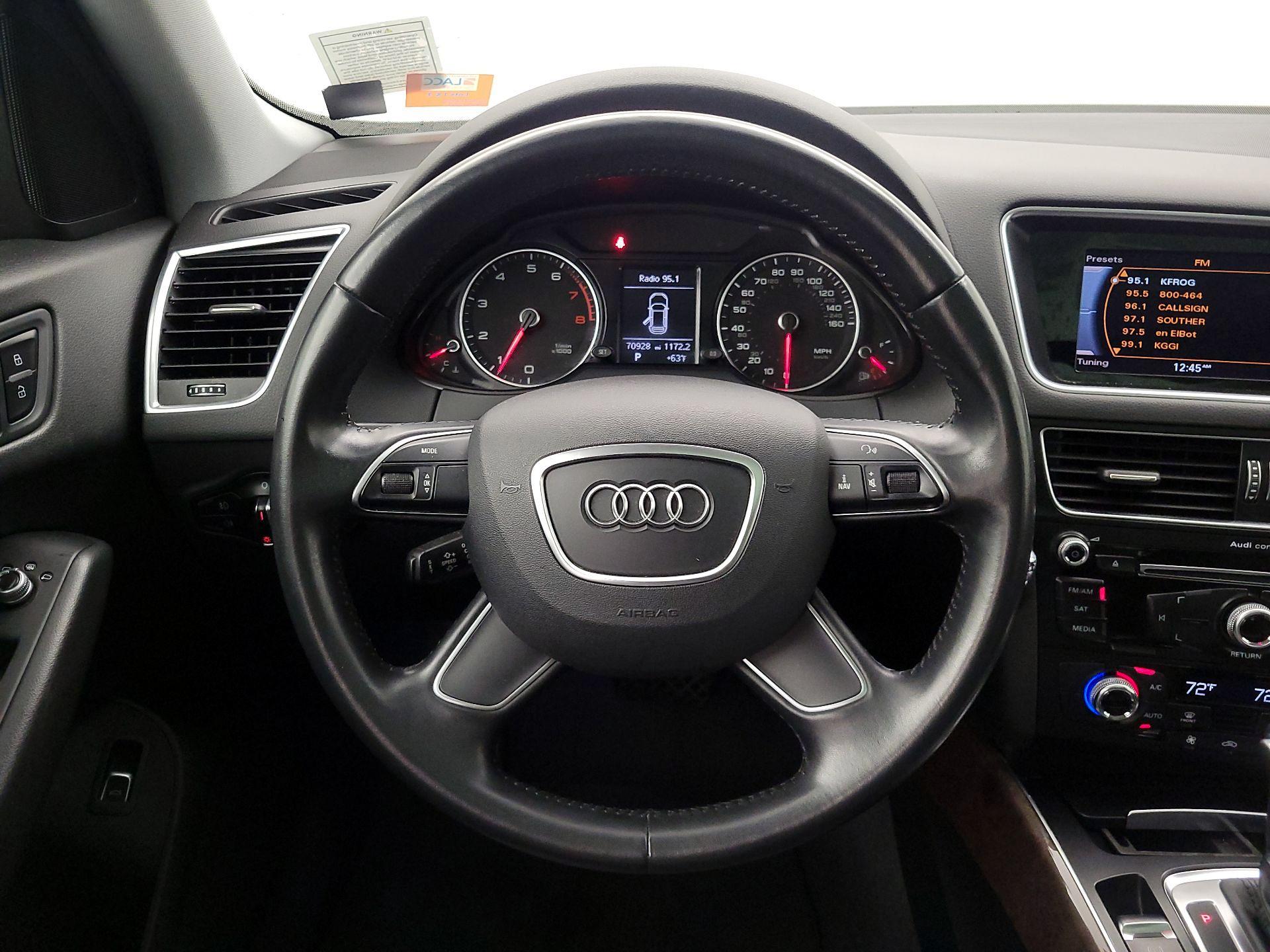 Thumbnail: 2016 Audi Q5 - 10