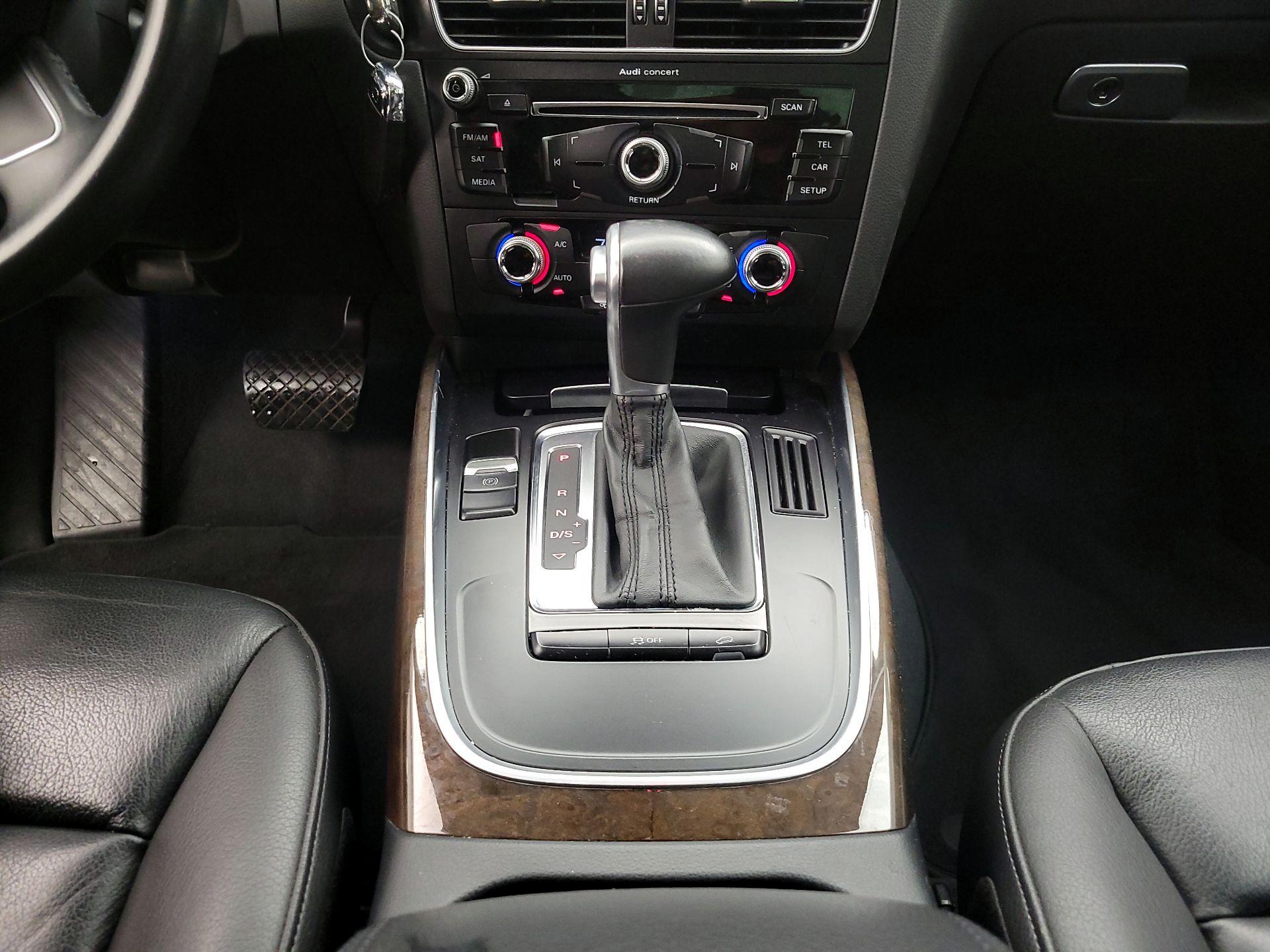 Thumbnail: 2016 Audi Q5 - 16