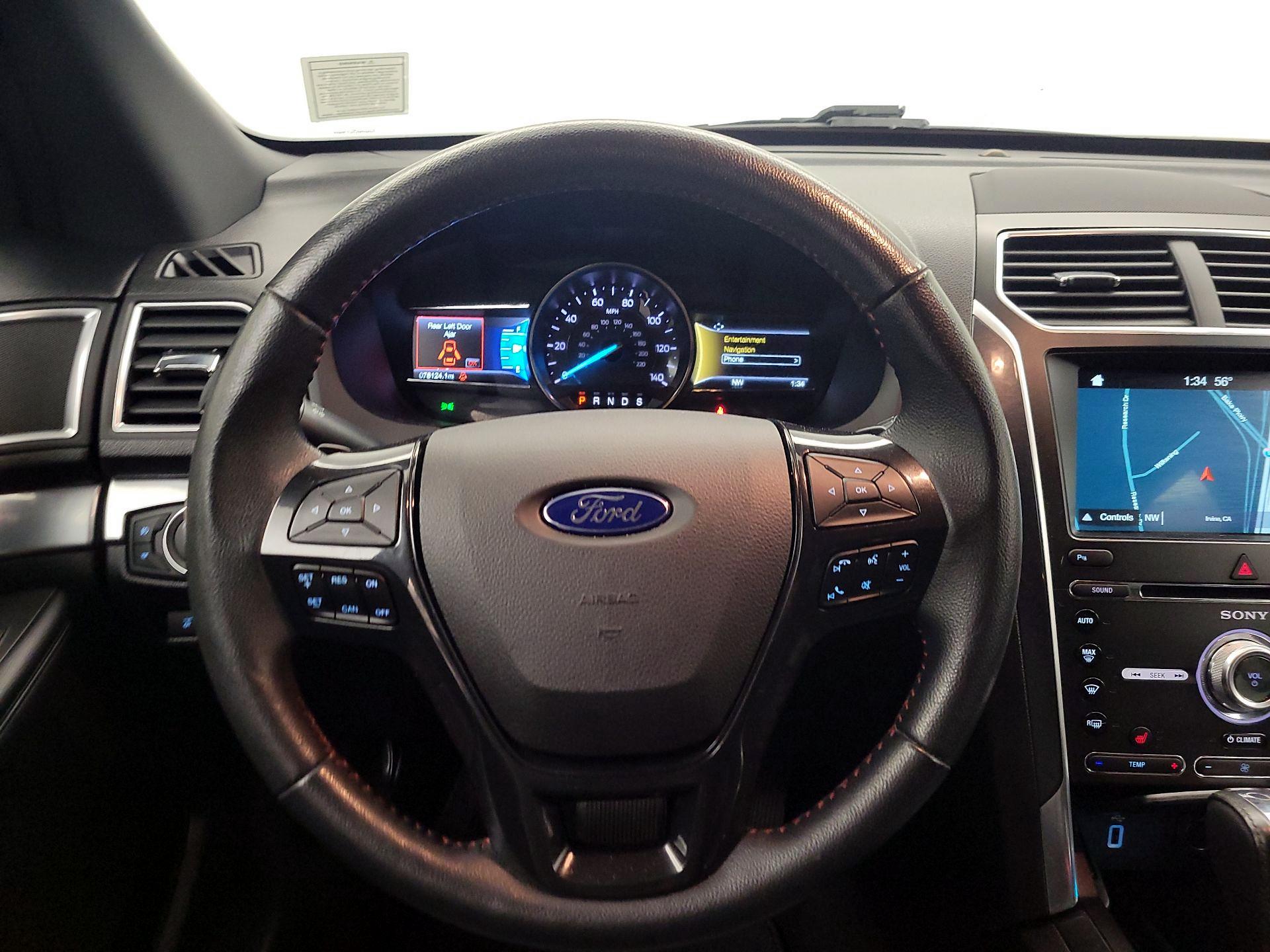 Thumbnail: 2018 Ford Explorer - 10