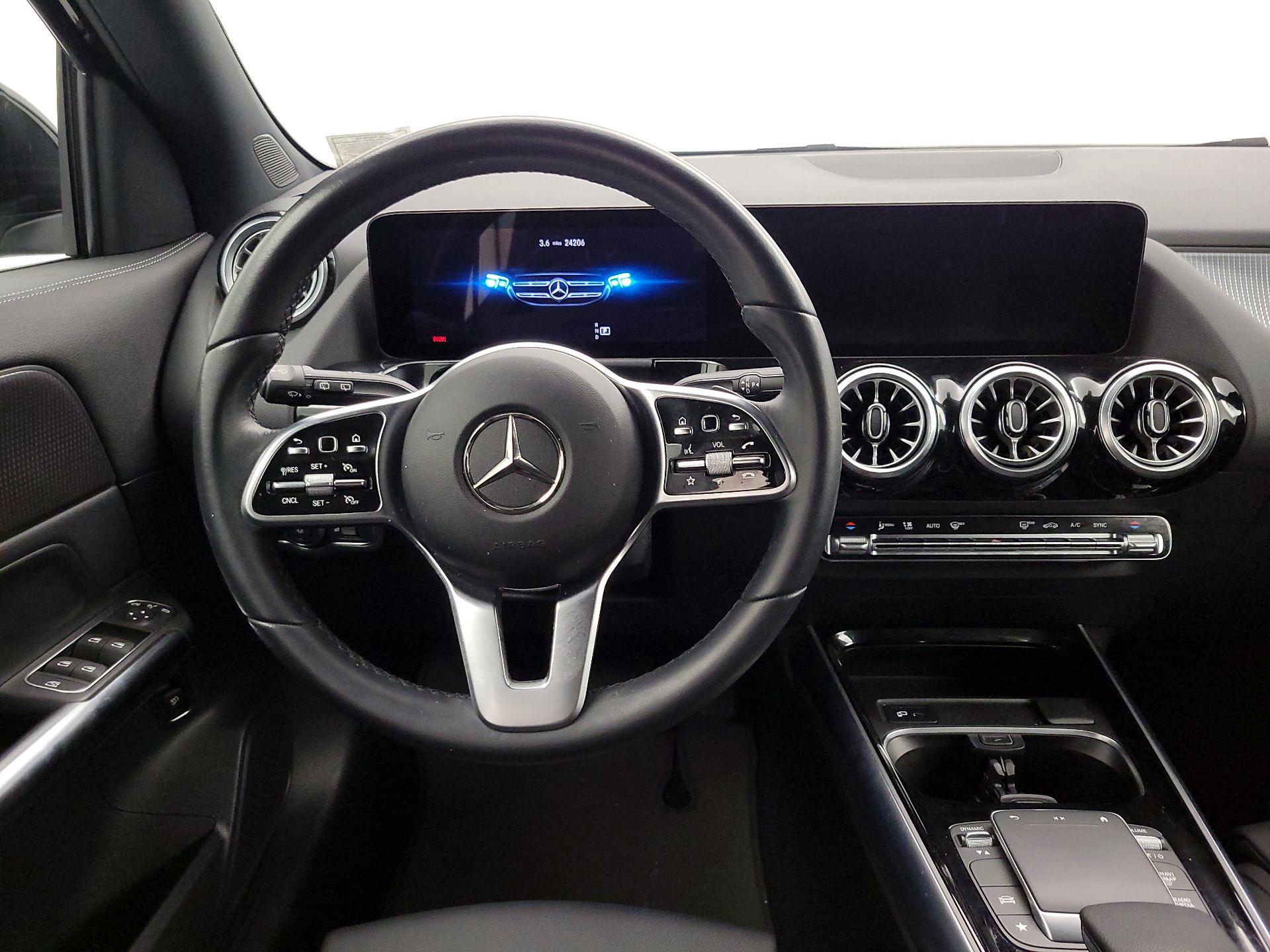 Thumbnail: 2023 Mercedes-Benz GLA - 10