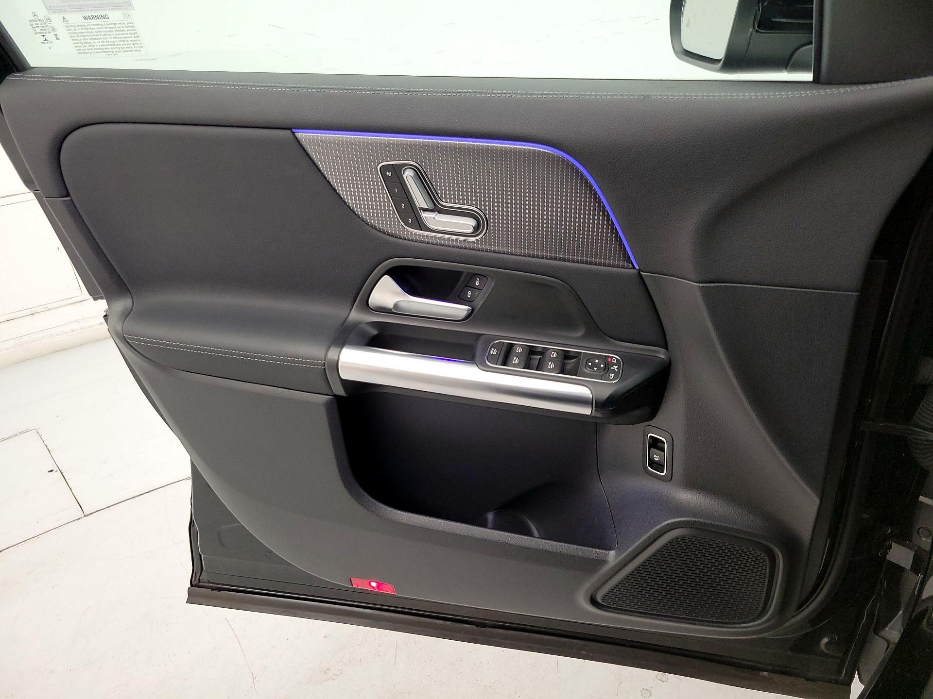 Thumbnail: 2023 Mercedes-Benz GLA - 12