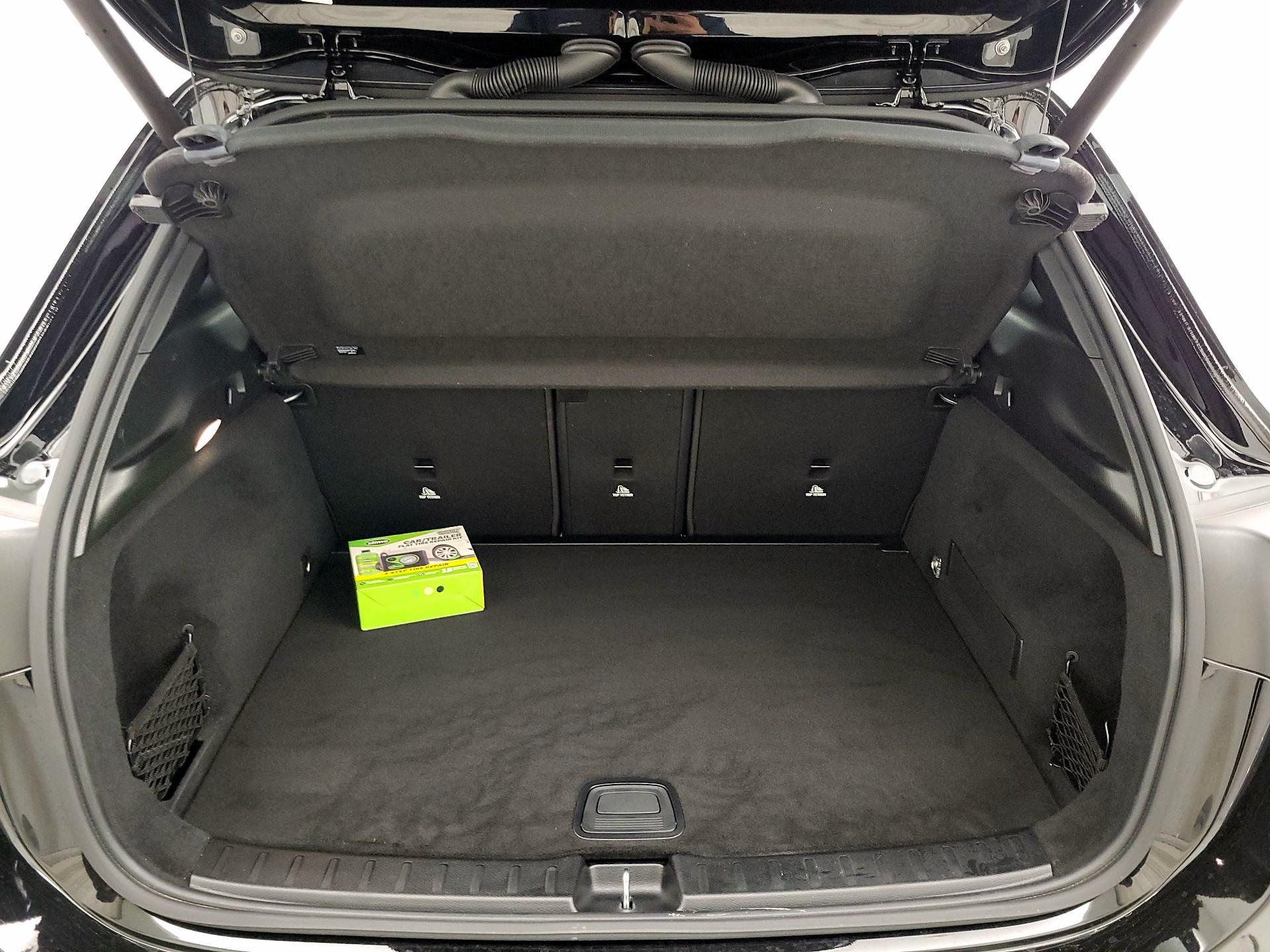 Thumbnail: 2023 Mercedes-Benz GLA - 19