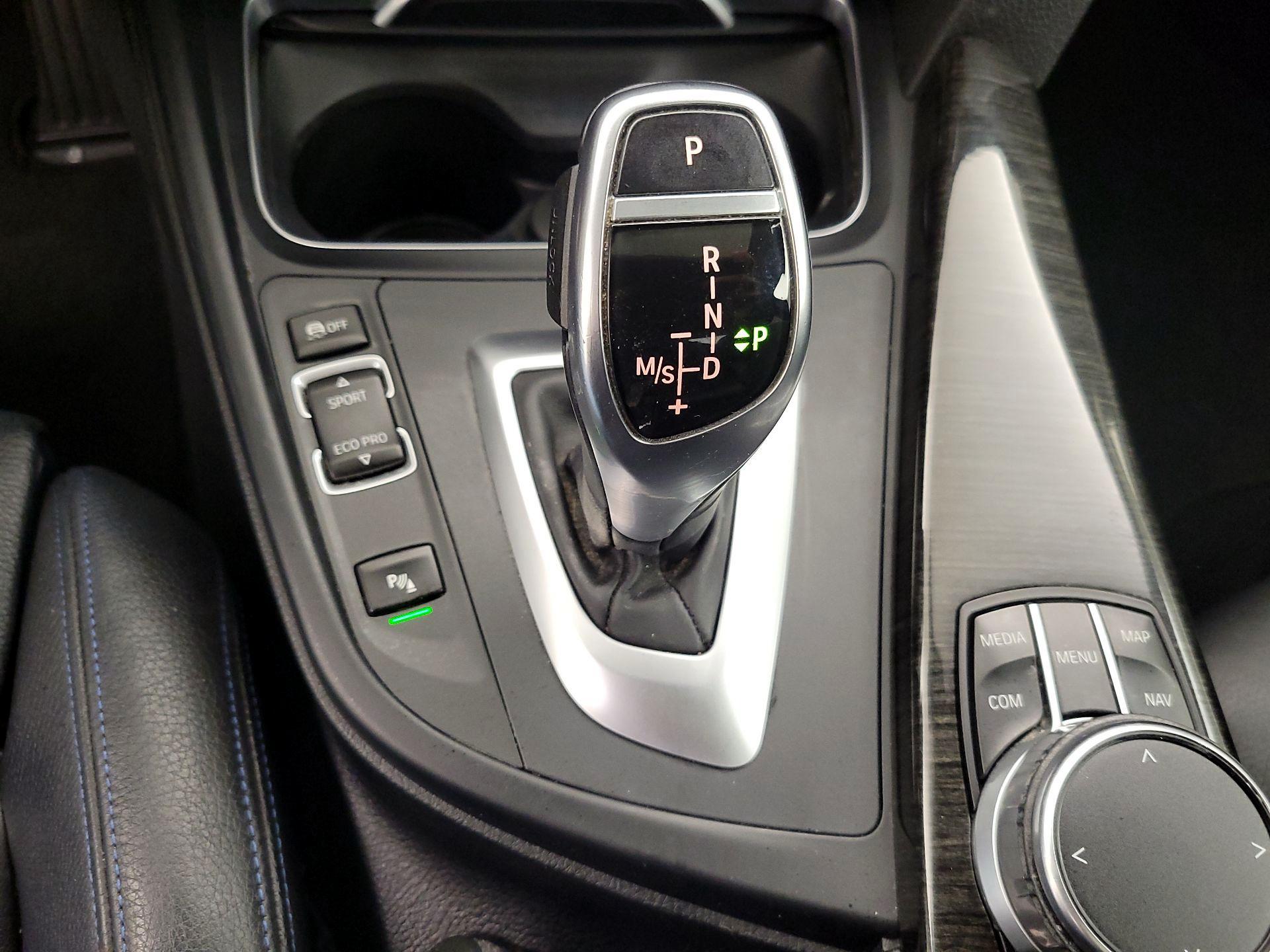 Thumbnail: 2018 BMW 4 Series - 18