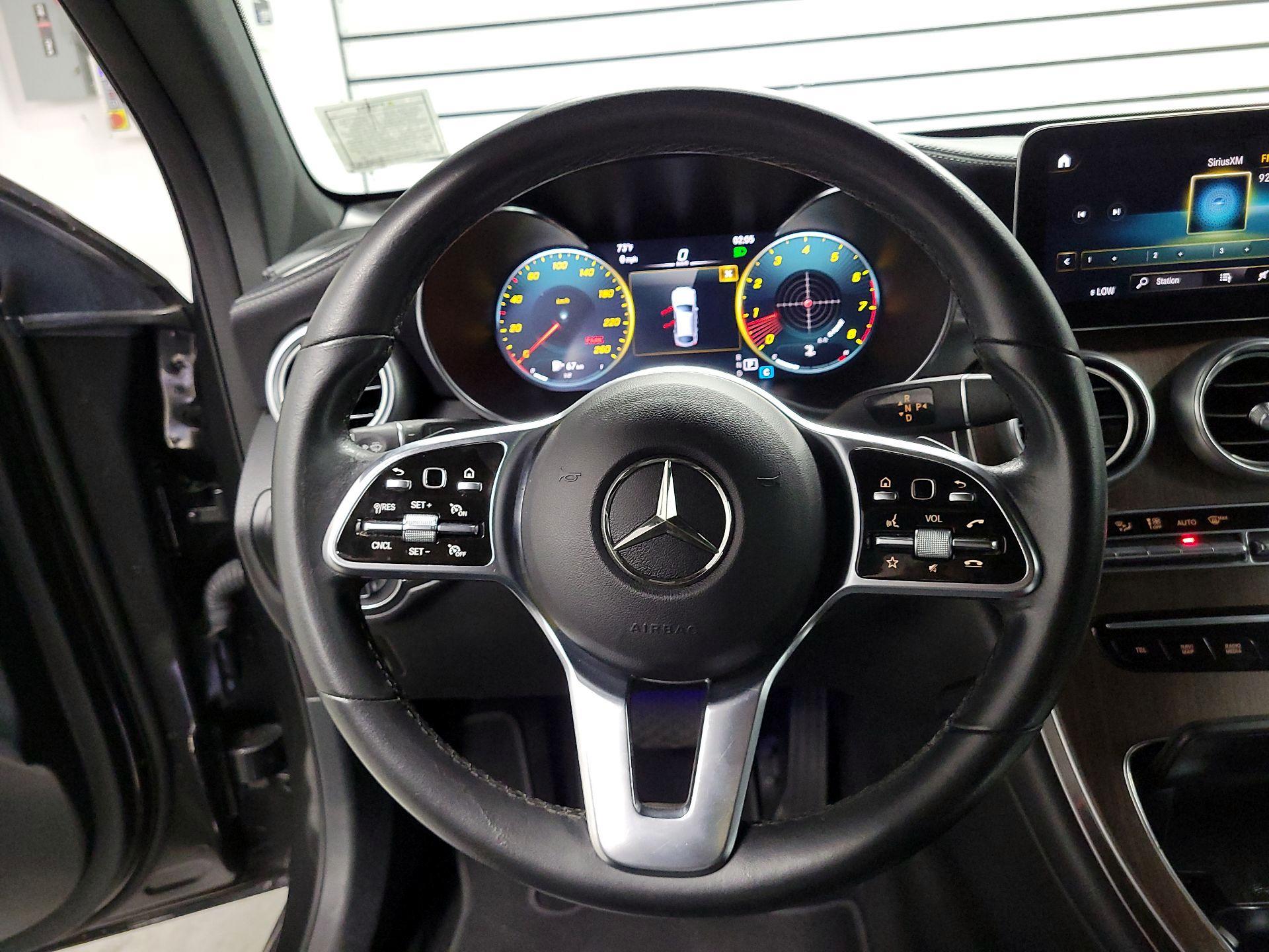 Thumbnail: 2023 Mercedes-Benz GLC - 10