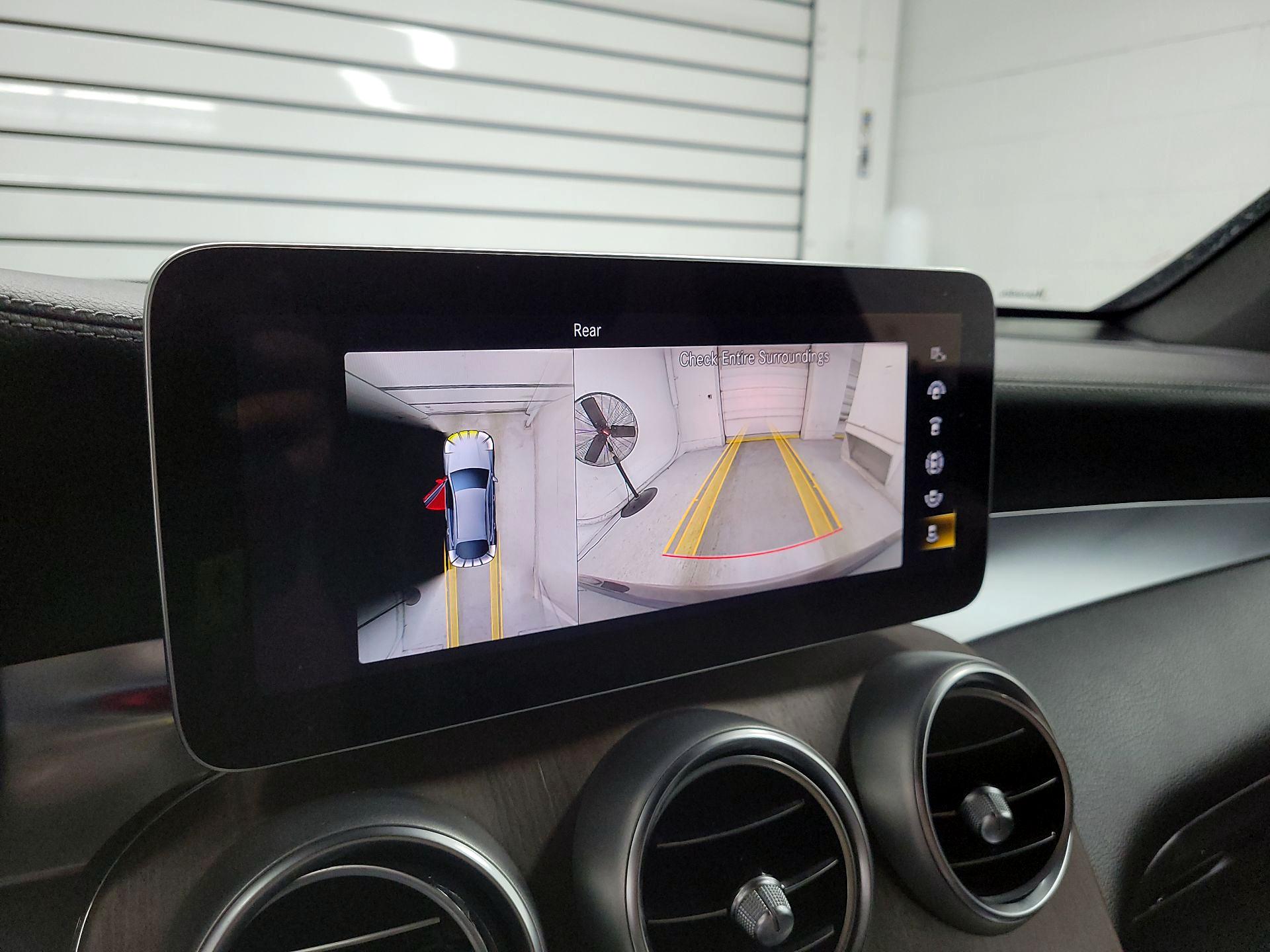 Thumbnail: 2023 Mercedes-Benz GLC - 14