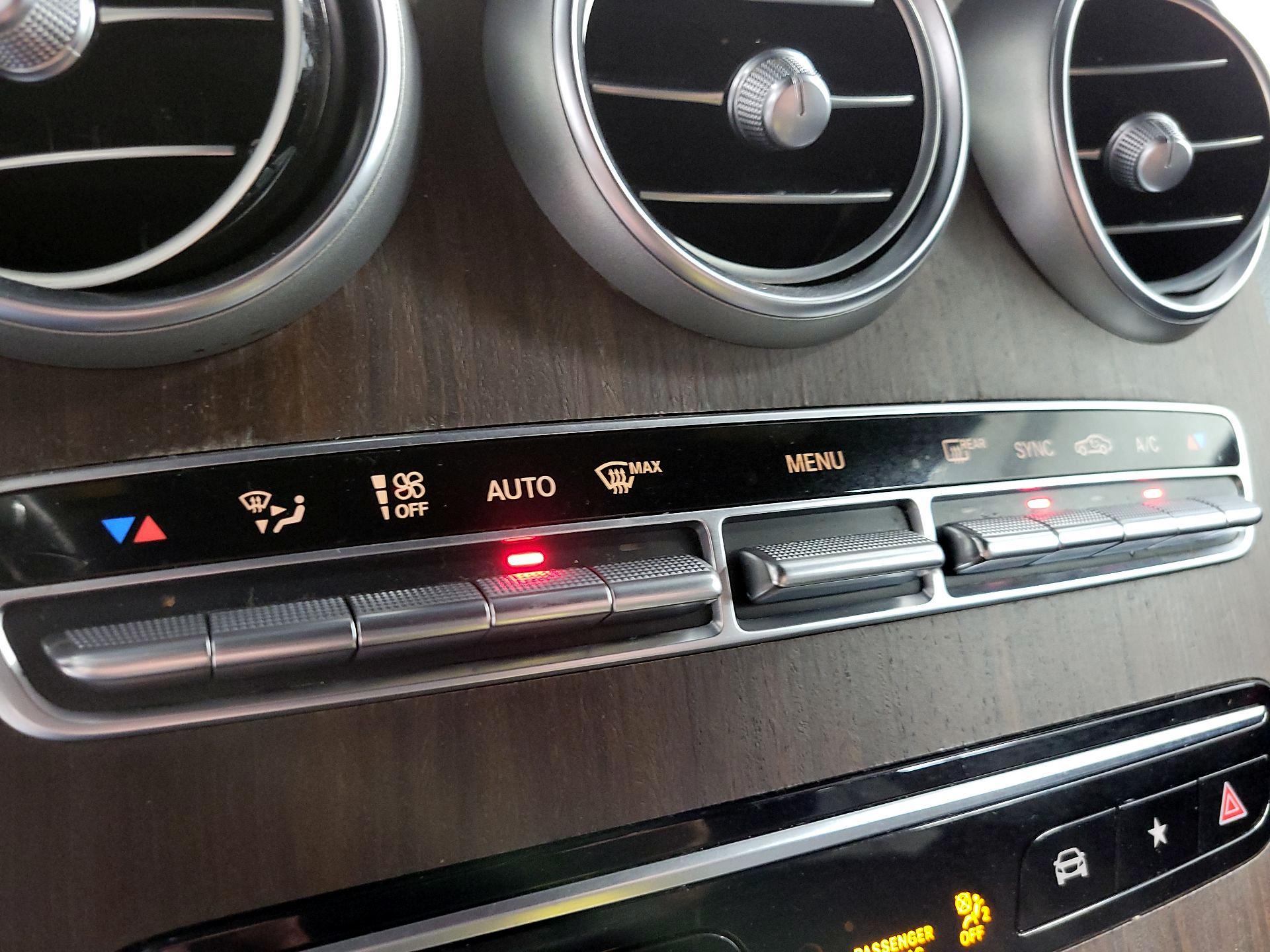 Thumbnail: 2023 Mercedes-Benz GLC - 16