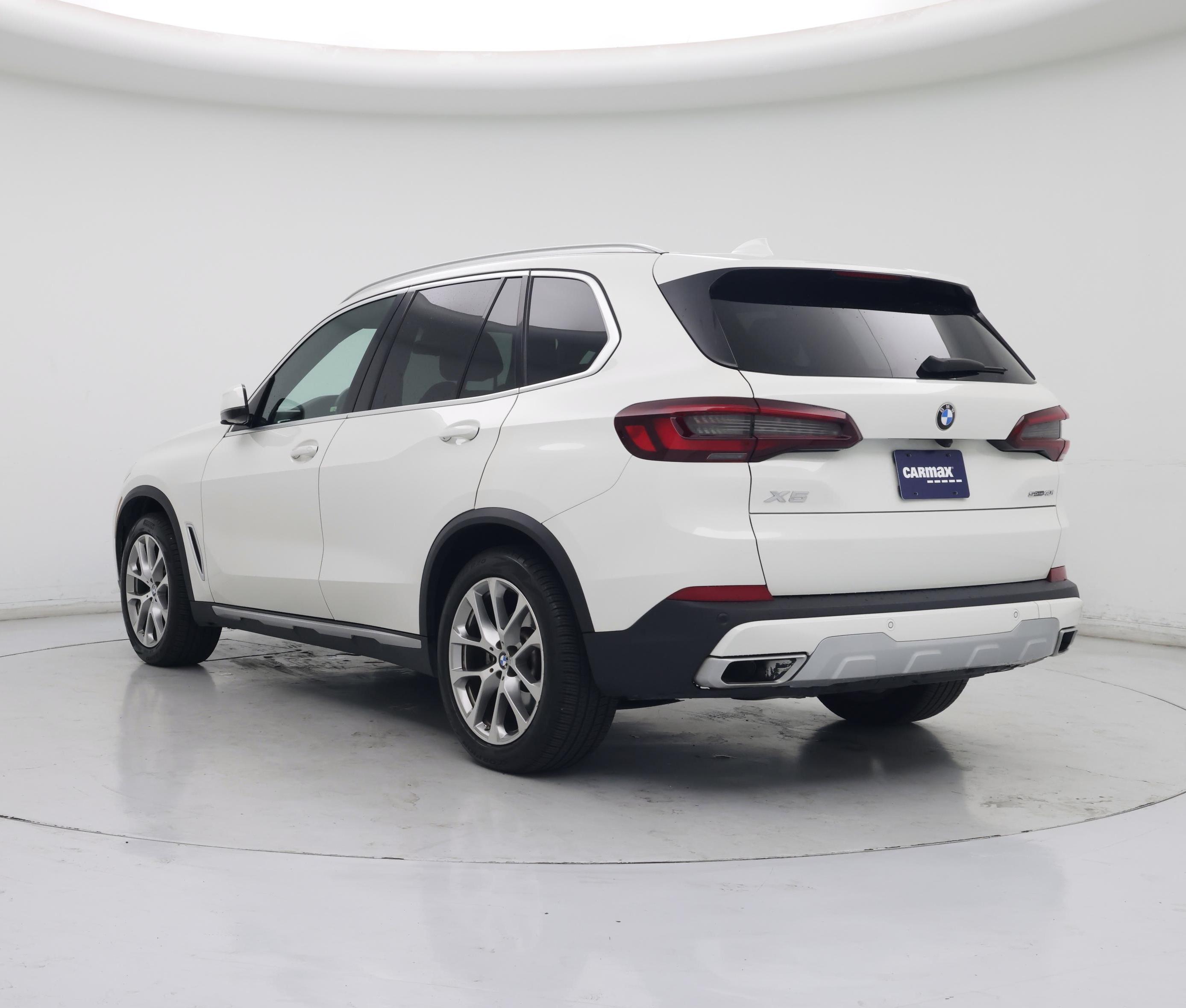 Thumbnail: 2022 BMW X5 - 2