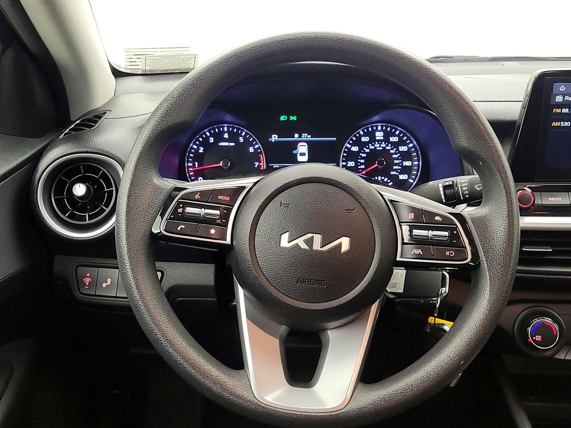 Thumbnail: 2023 Kia Forte - 10