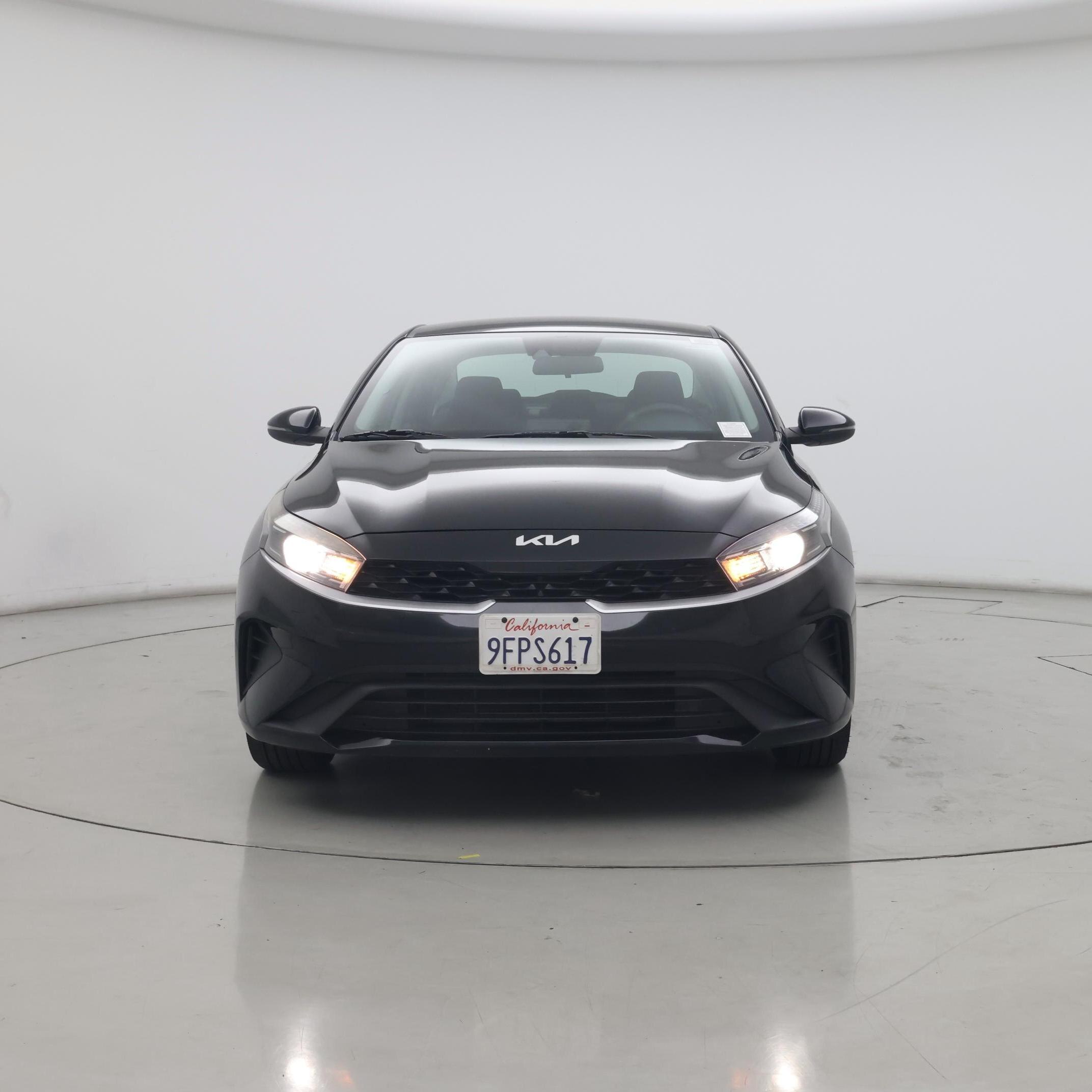 Thumbnail: 2023 Kia Forte - 5