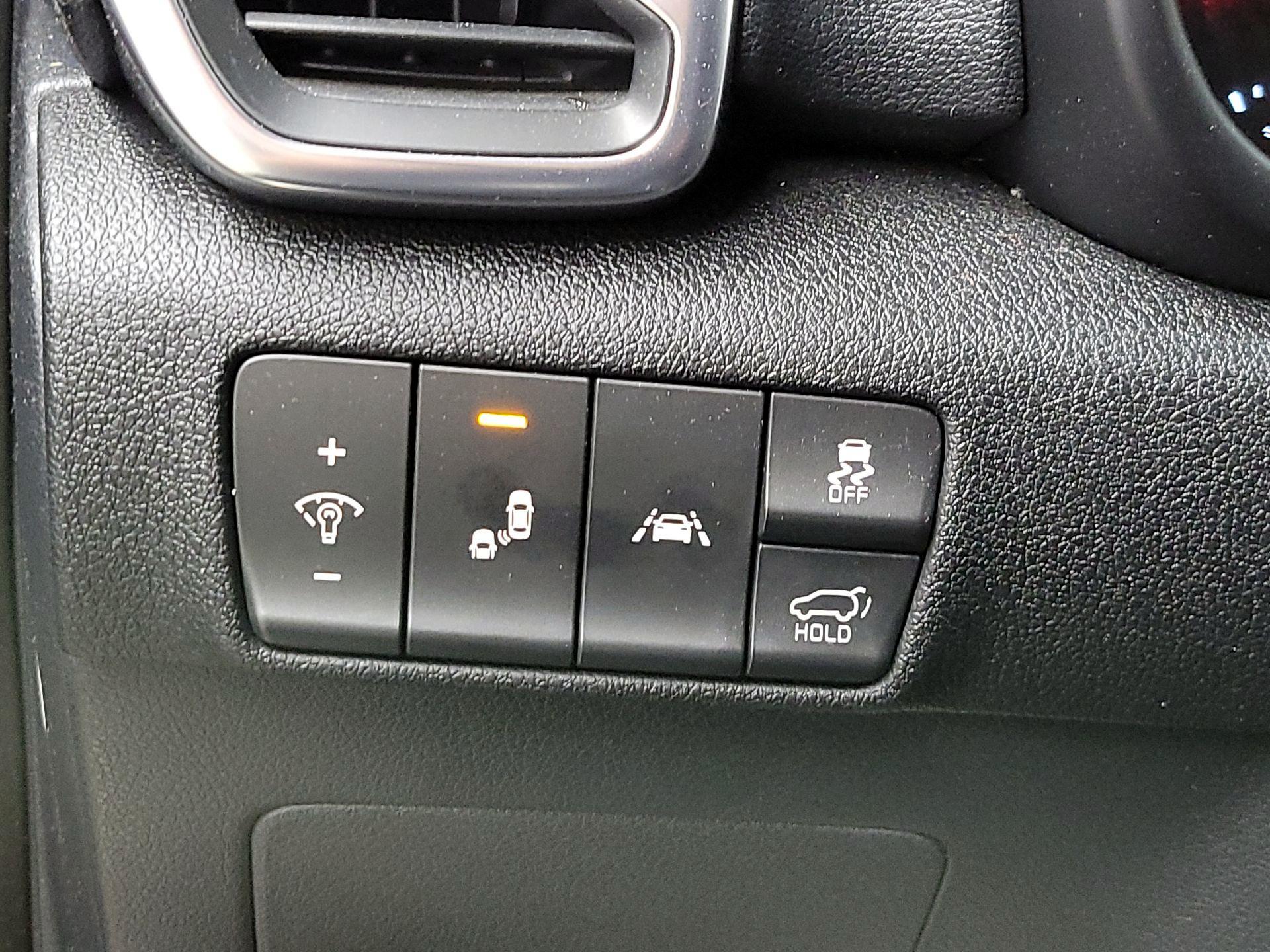 Thumbnail: 2017 Kia Sportage - 13