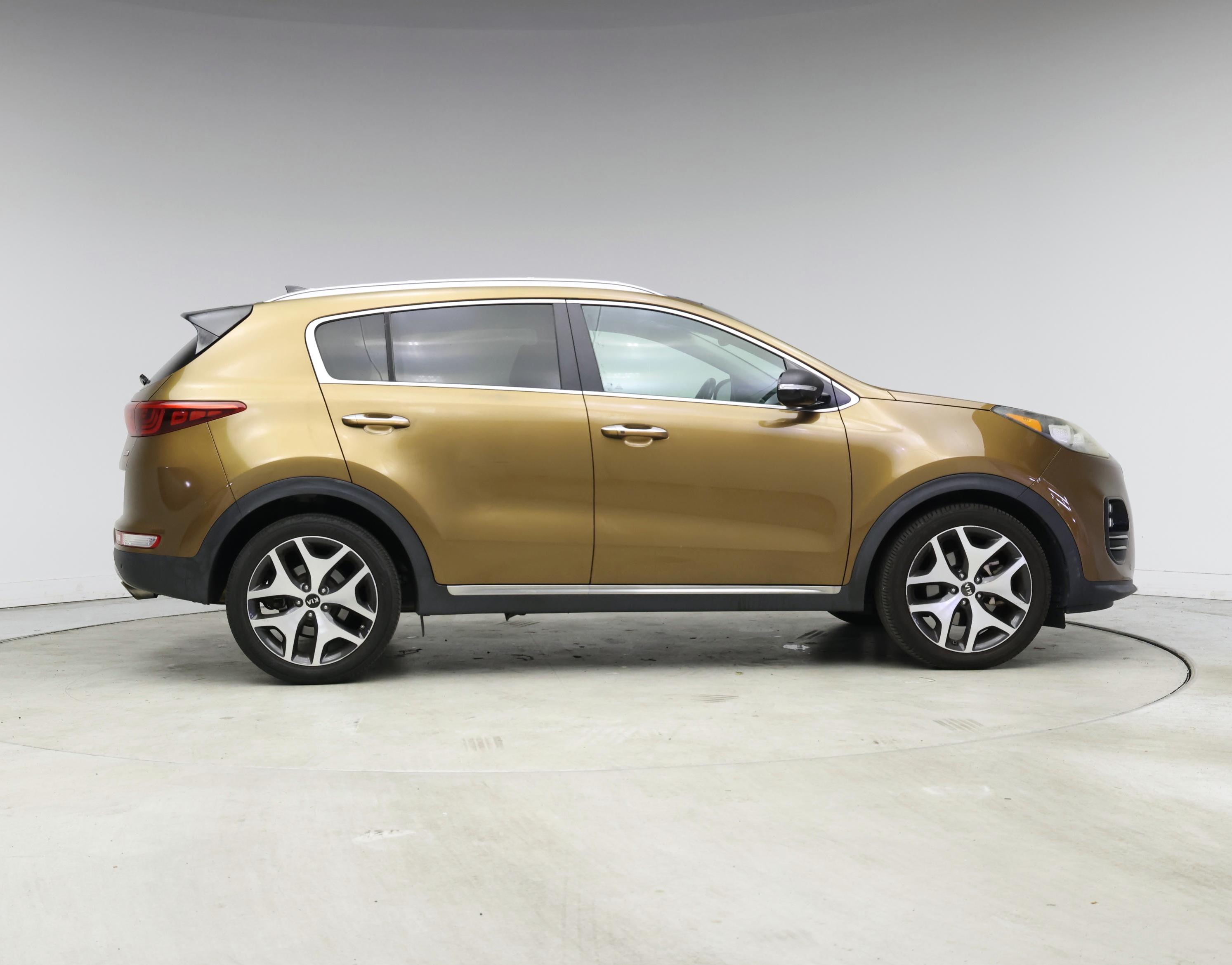 Thumbnail: 2017 Kia Sportage - 7