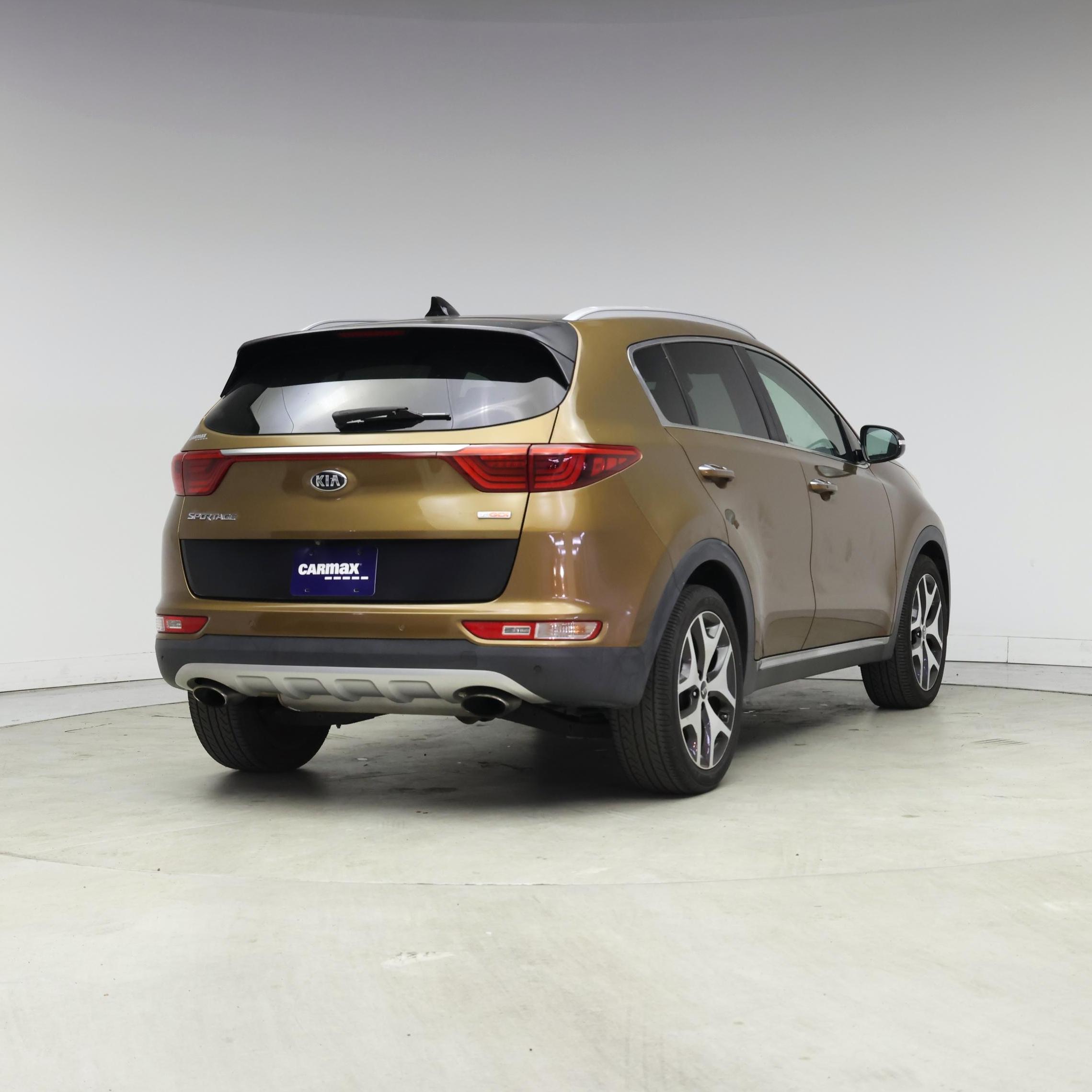 Thumbnail: 2017 Kia Sportage - 8