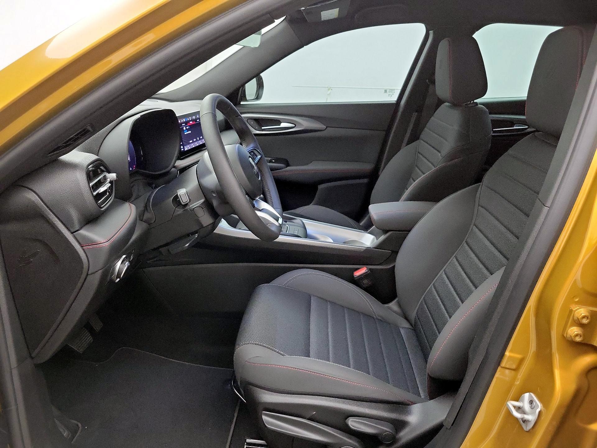 Thumbnail: 2024 Dodge Hornet - 11