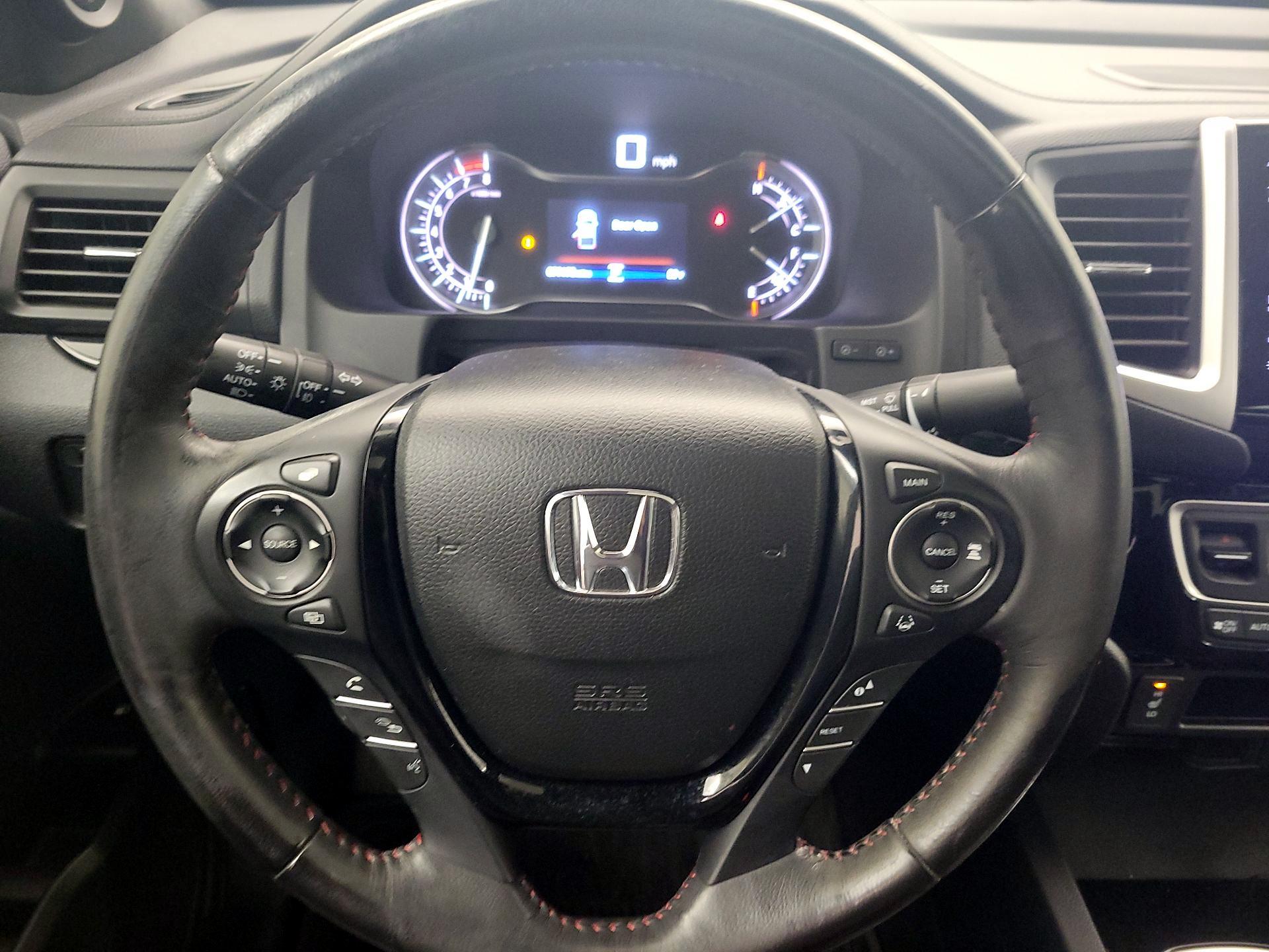 Thumbnail: 2019 Honda Ridgeline - 10