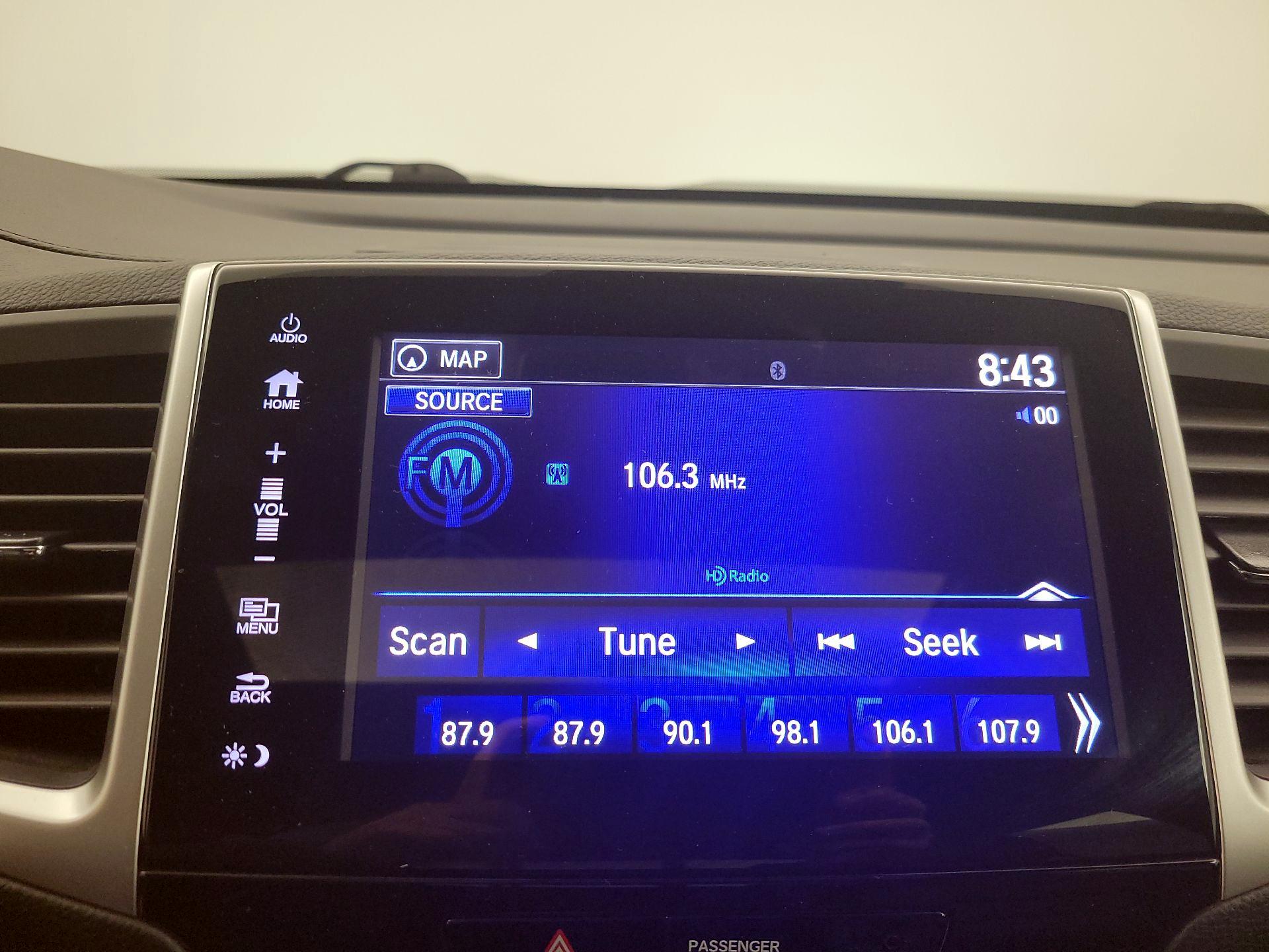 Thumbnail: 2019 Honda Ridgeline - 16