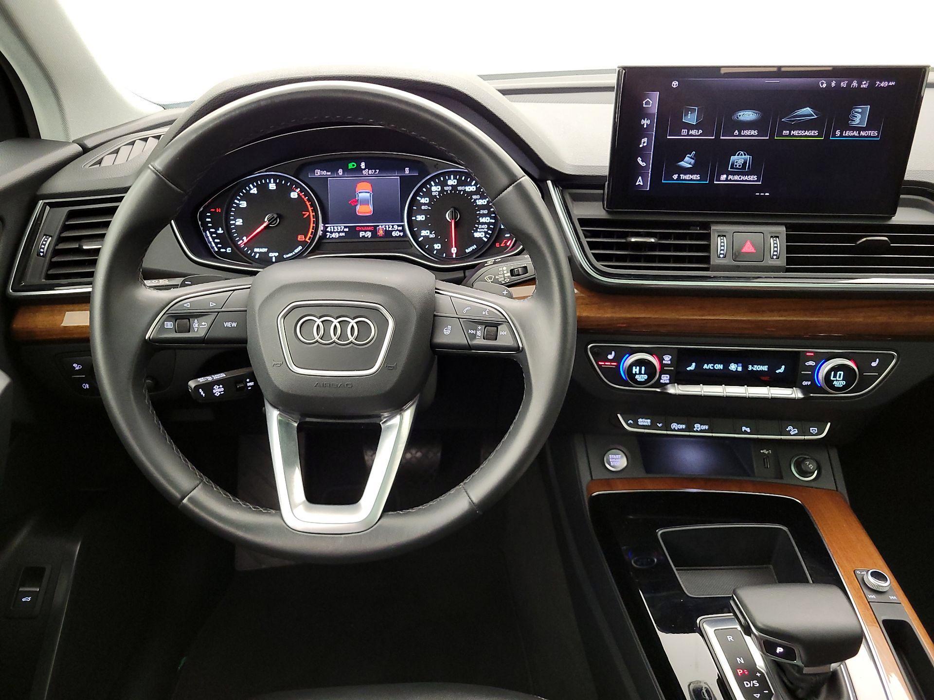 Thumbnail: 2023 Audi Q5 - 10