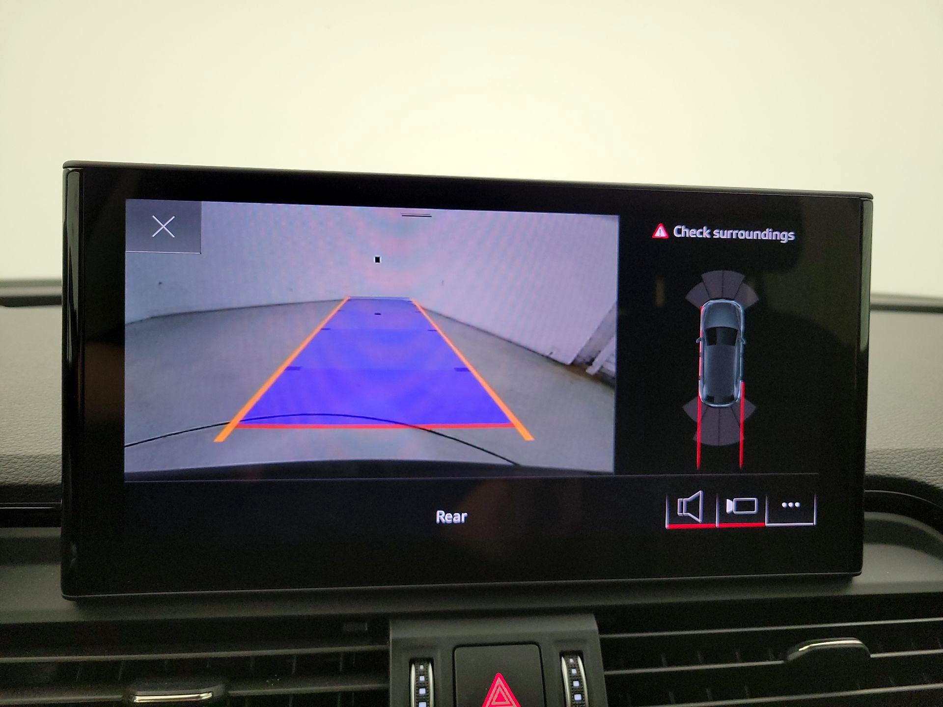 Thumbnail: 2023 Audi Q5 - 14