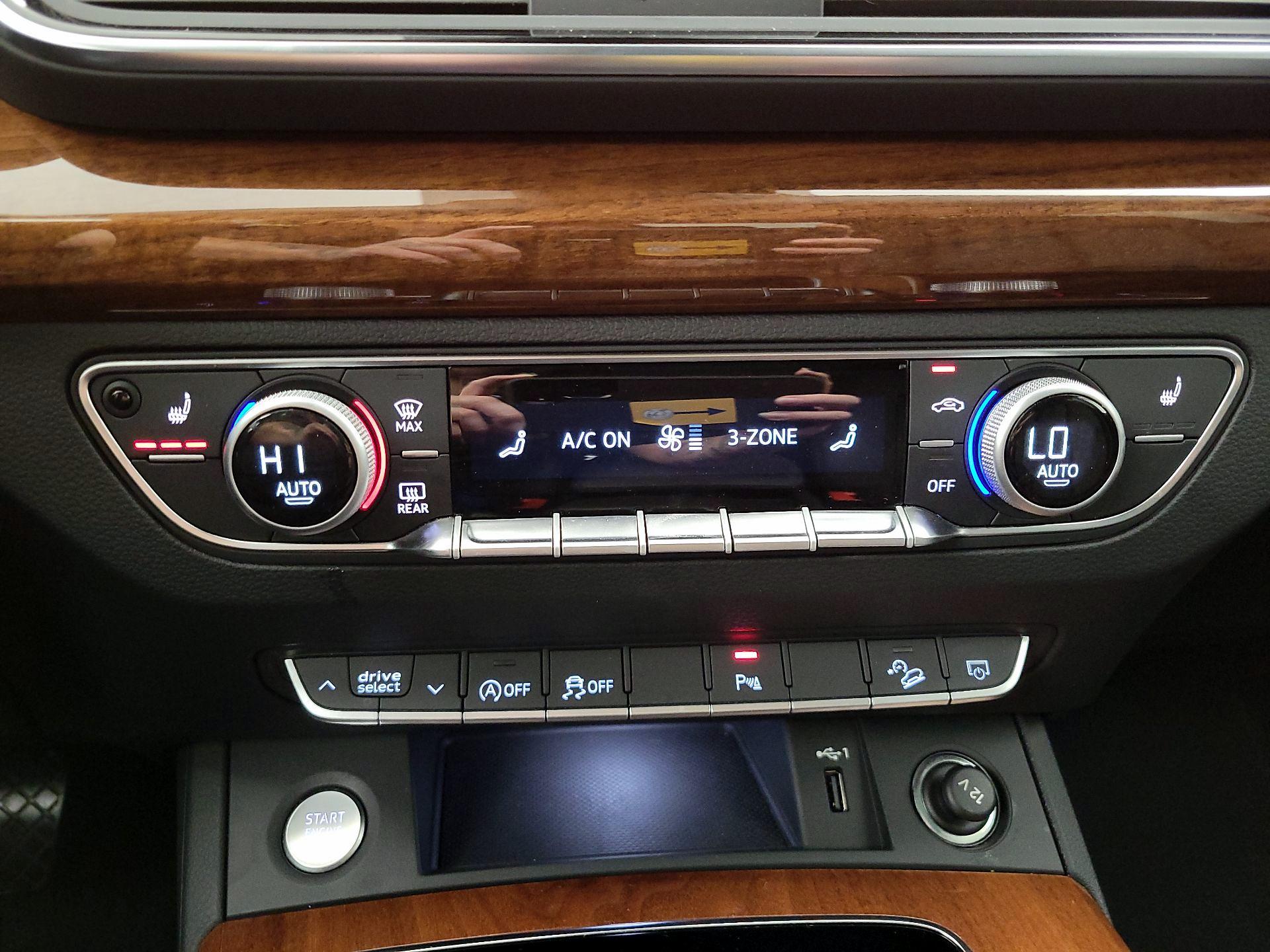 Thumbnail: 2023 Audi Q5 - 16