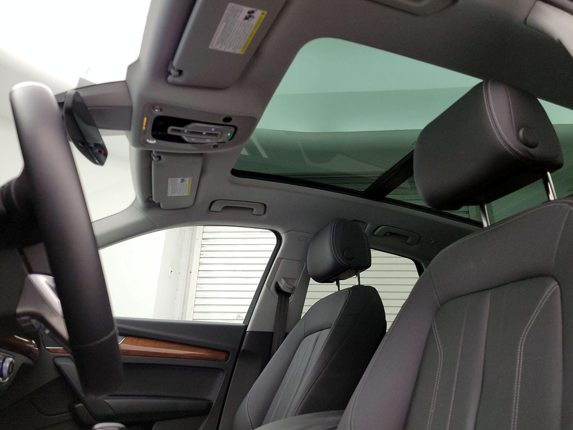 Thumbnail: 2023 Audi Q5 - 19