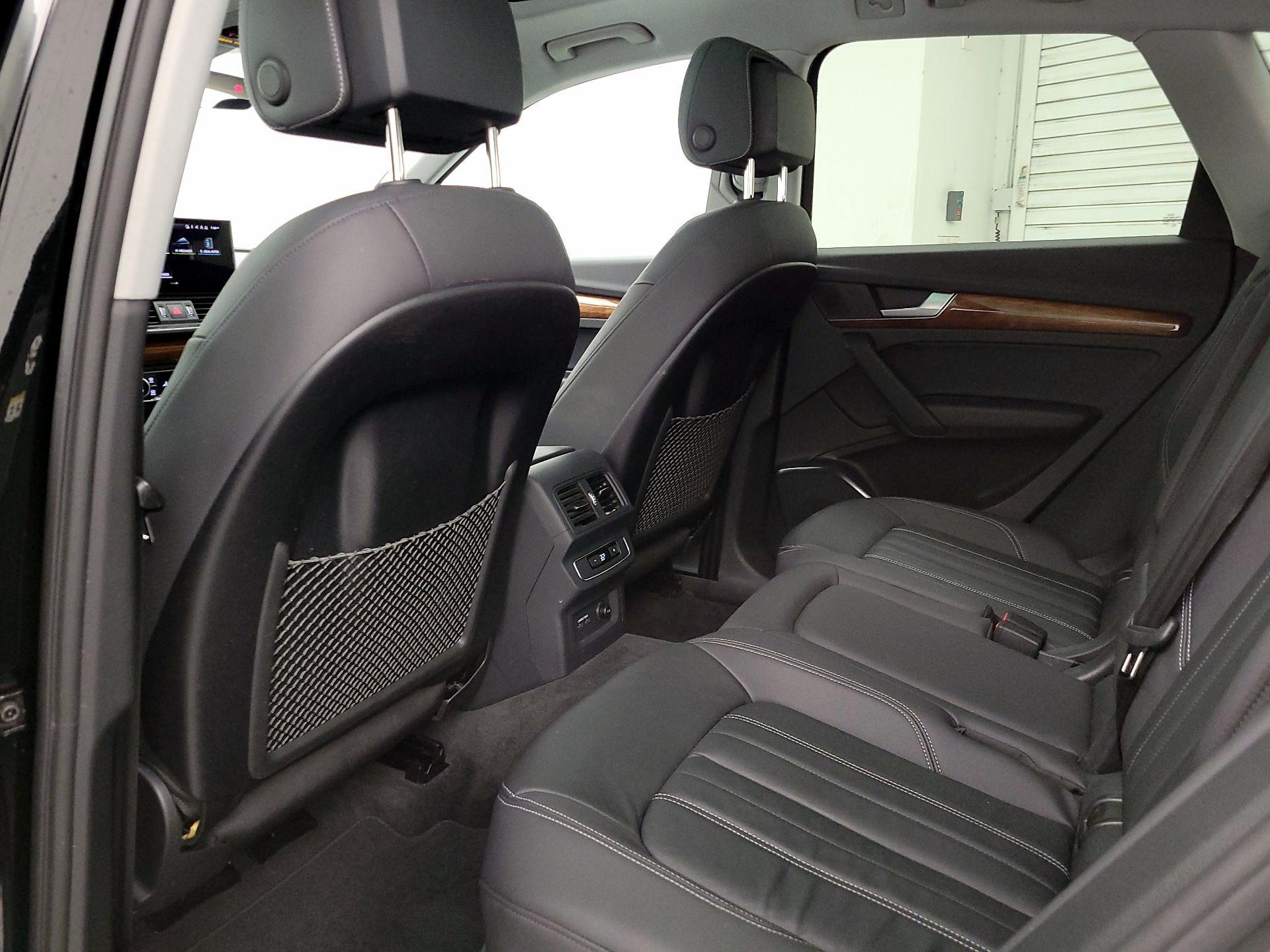 Thumbnail: 2023 Audi Q5 - 20