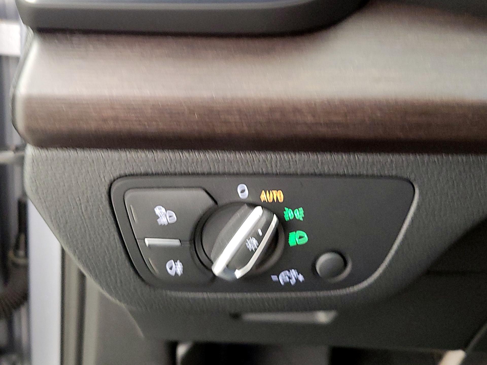 Thumbnail: 2023 Audi Q5 - 13