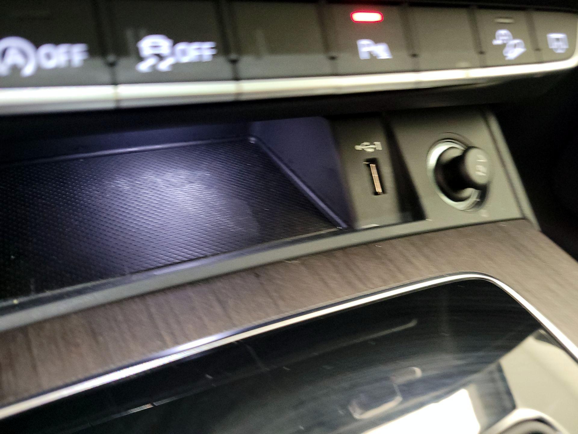 Thumbnail: 2023 Audi Q5 - 18