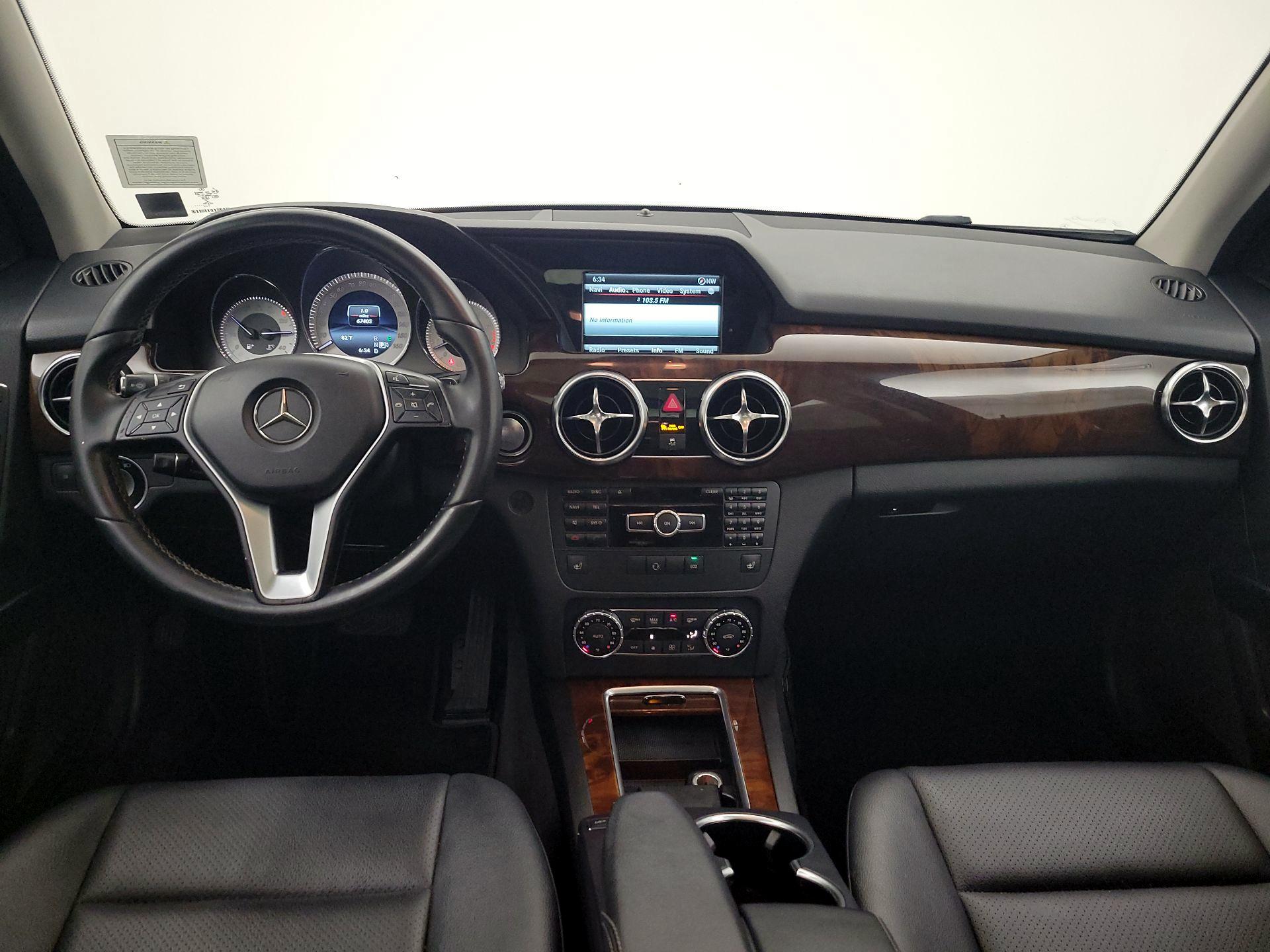 Thumbnail: 2015 Mercedes-Benz GLK - 9