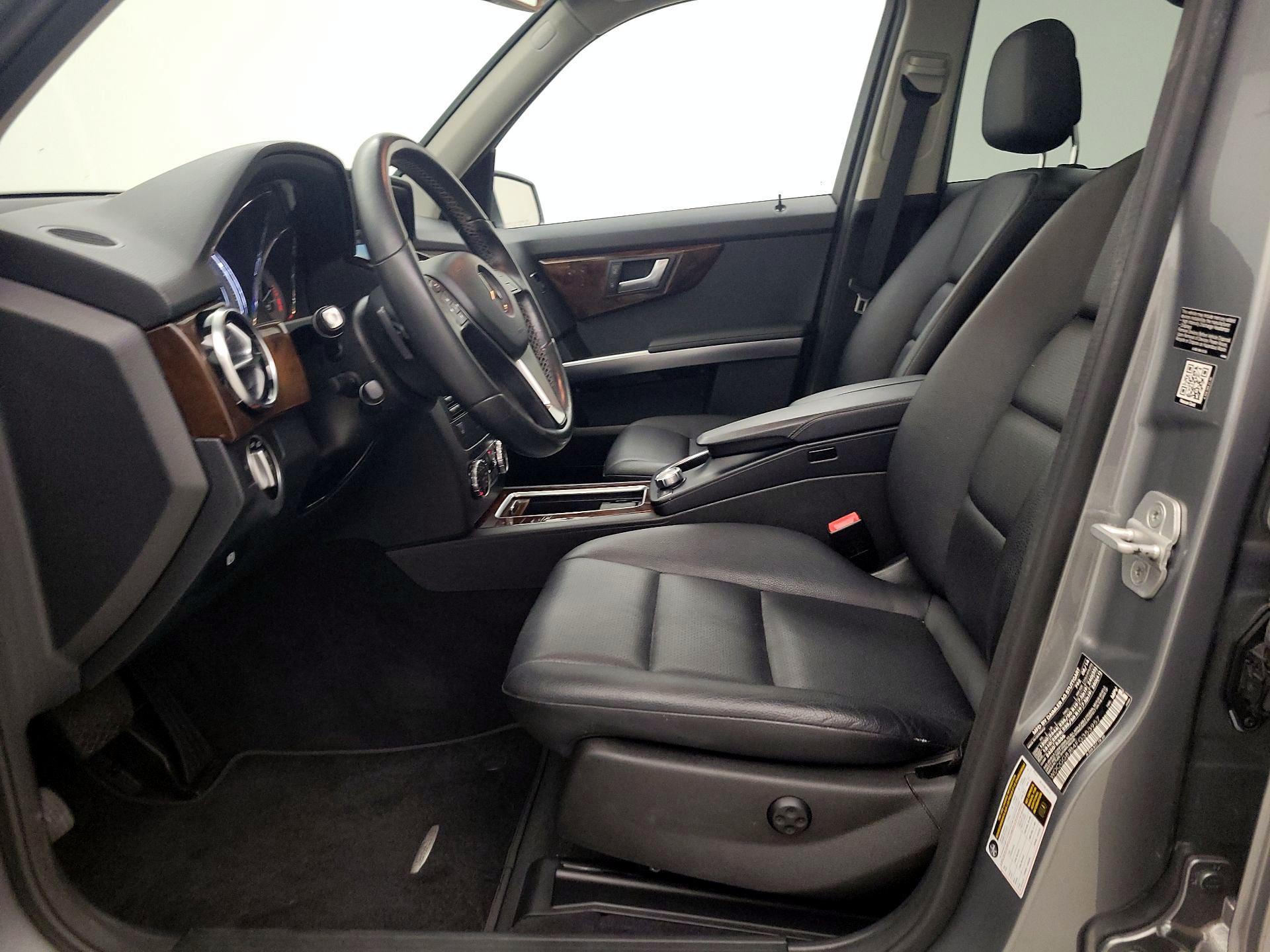 Thumbnail: 2015 Mercedes-Benz GLK - 11