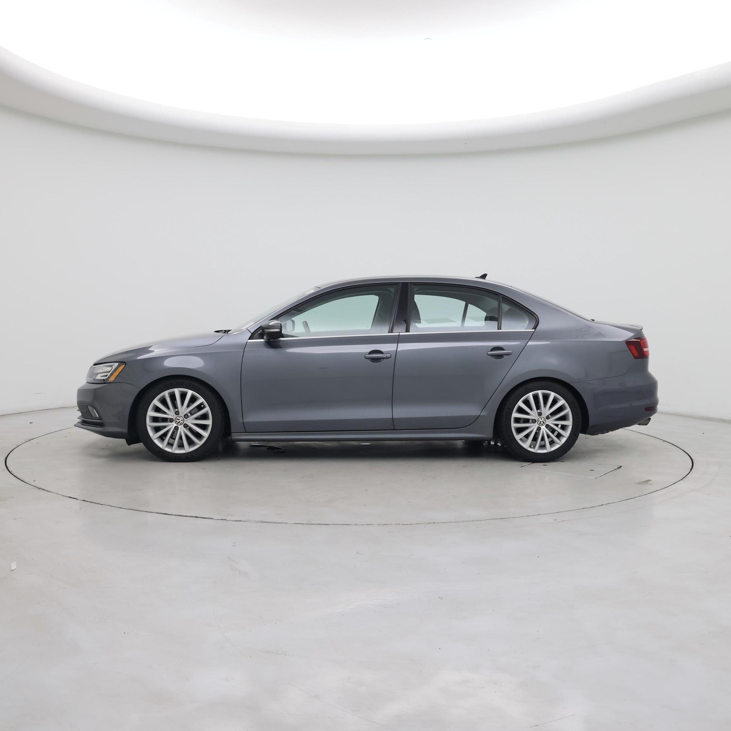 Thumbnail: 2016 Volkswagen Jetta - 3