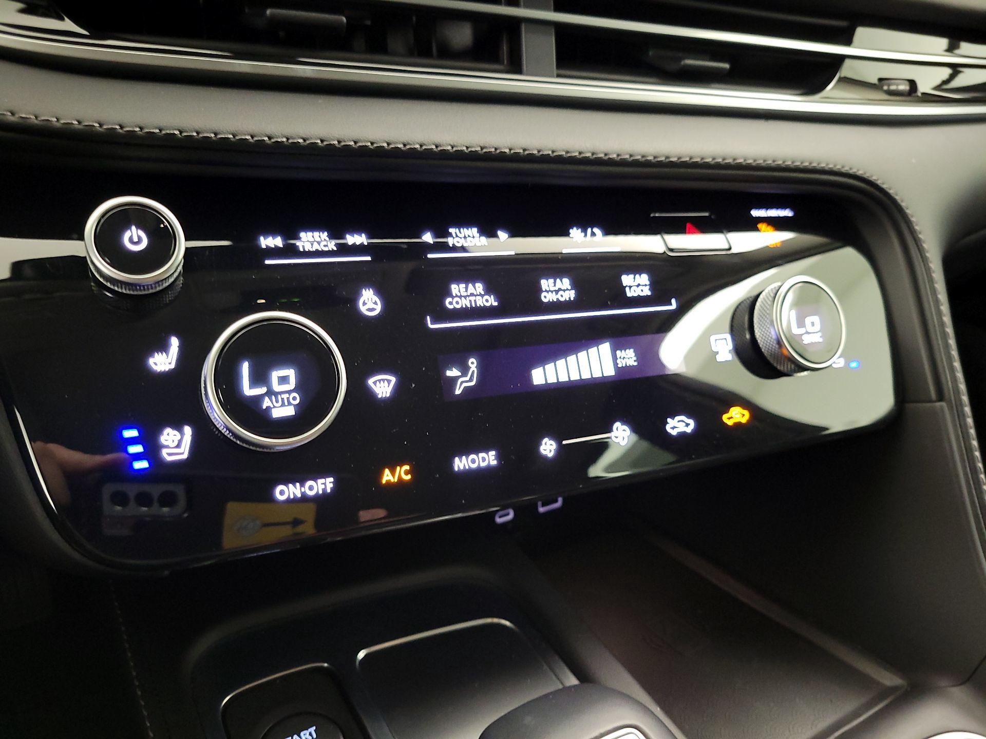 Thumbnail: 2025 INFINITI QX60 - 17