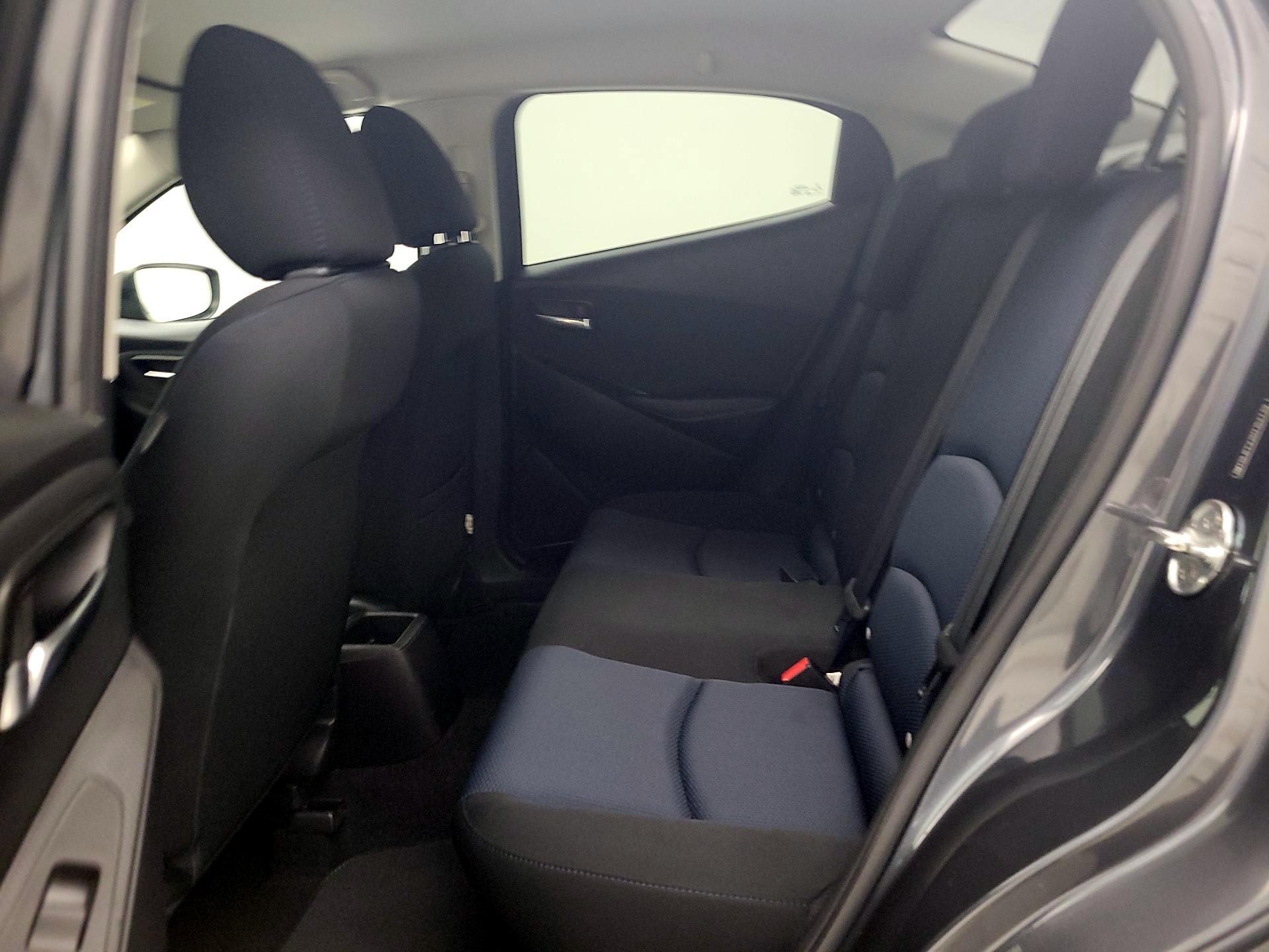 Thumbnail: 2017 Toyota Yaris iA - 19