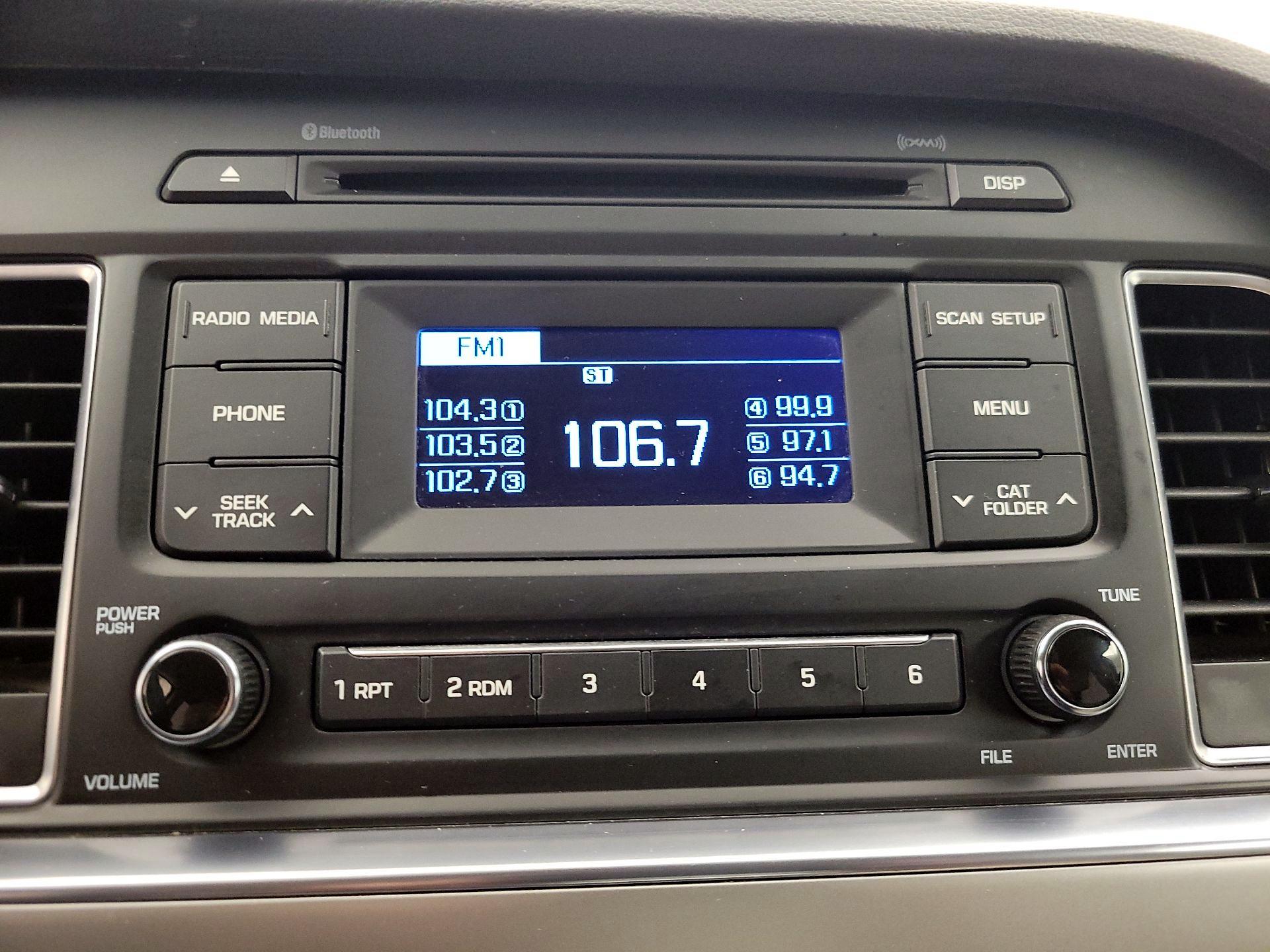 Thumbnail: 2015 Hyundai Sonata - 14